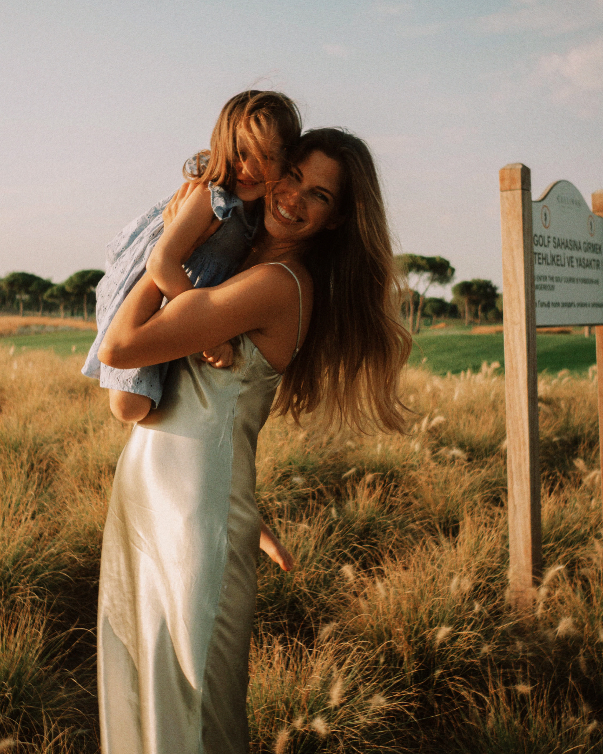 LAURA&ALICE. Photographer Inna Mendelson