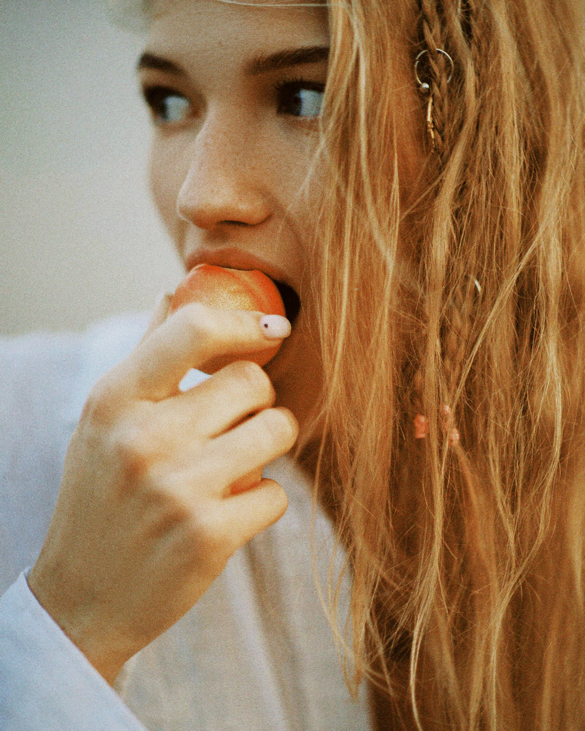 ALYONA. Photographer Inna Mendelson