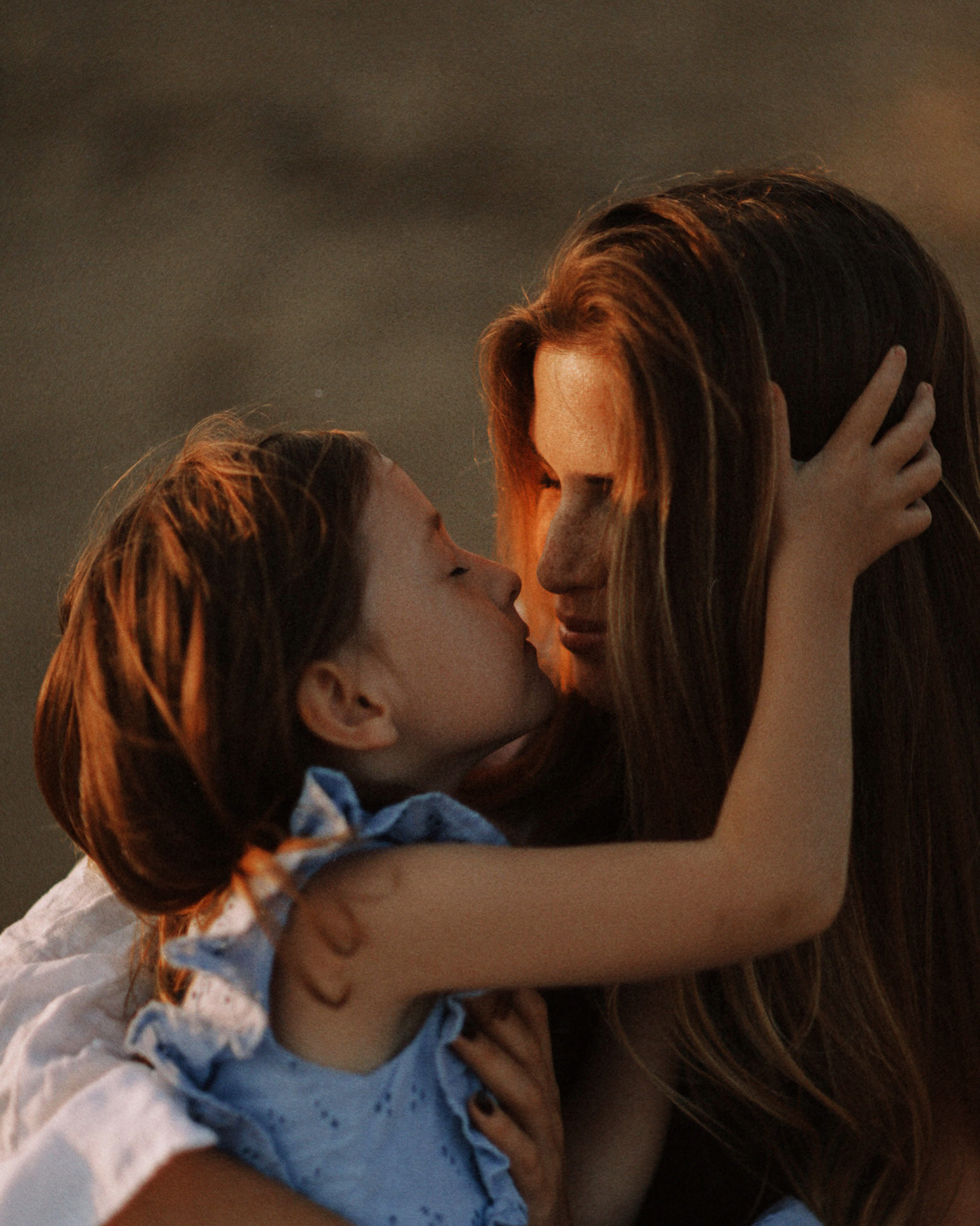 LAURA&ALICE. Photographer Inna Mendelson