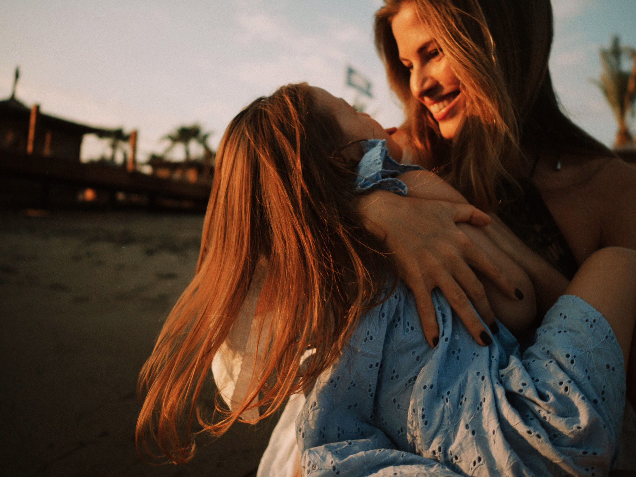 LAURA&ALICE. Photographer Inna Mendelson