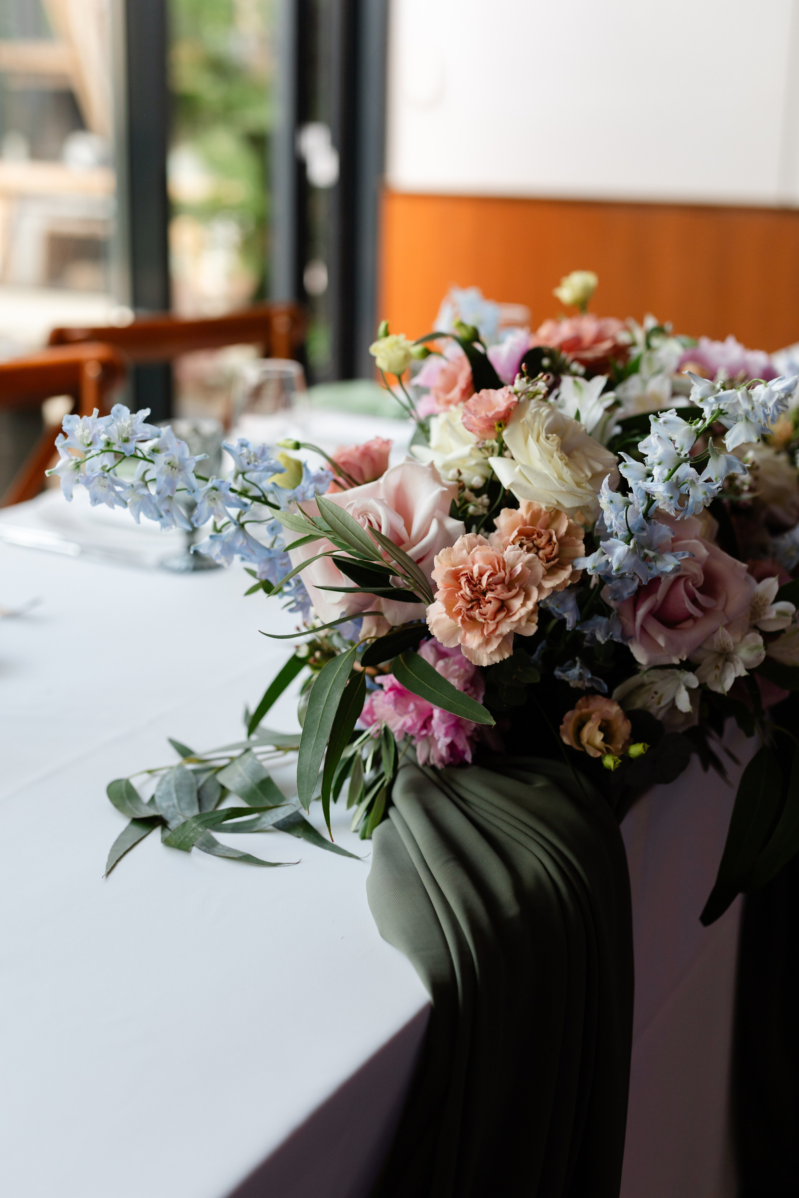 Flori & Cosmin. Main