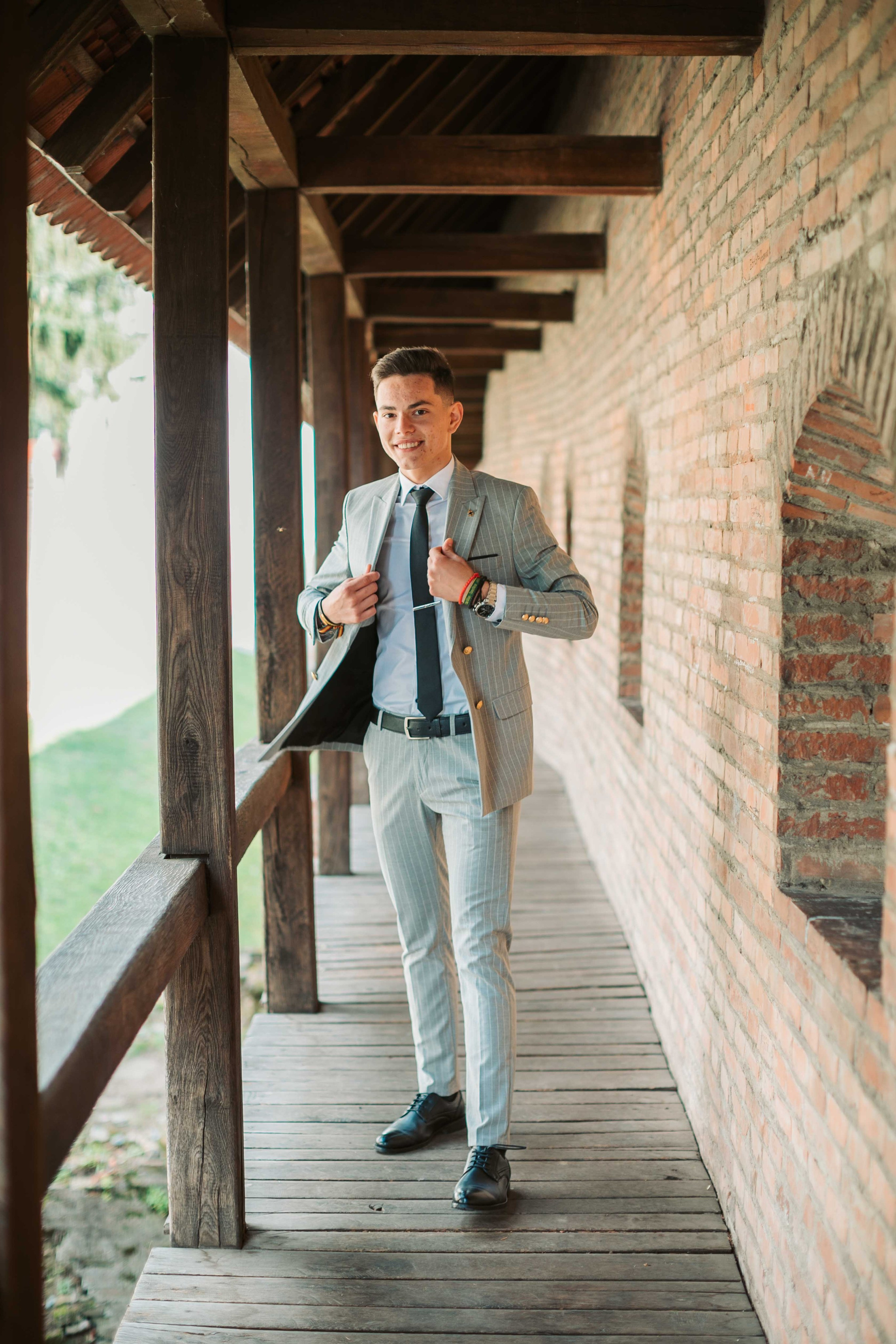 Majorat Alin. Contrast Studio