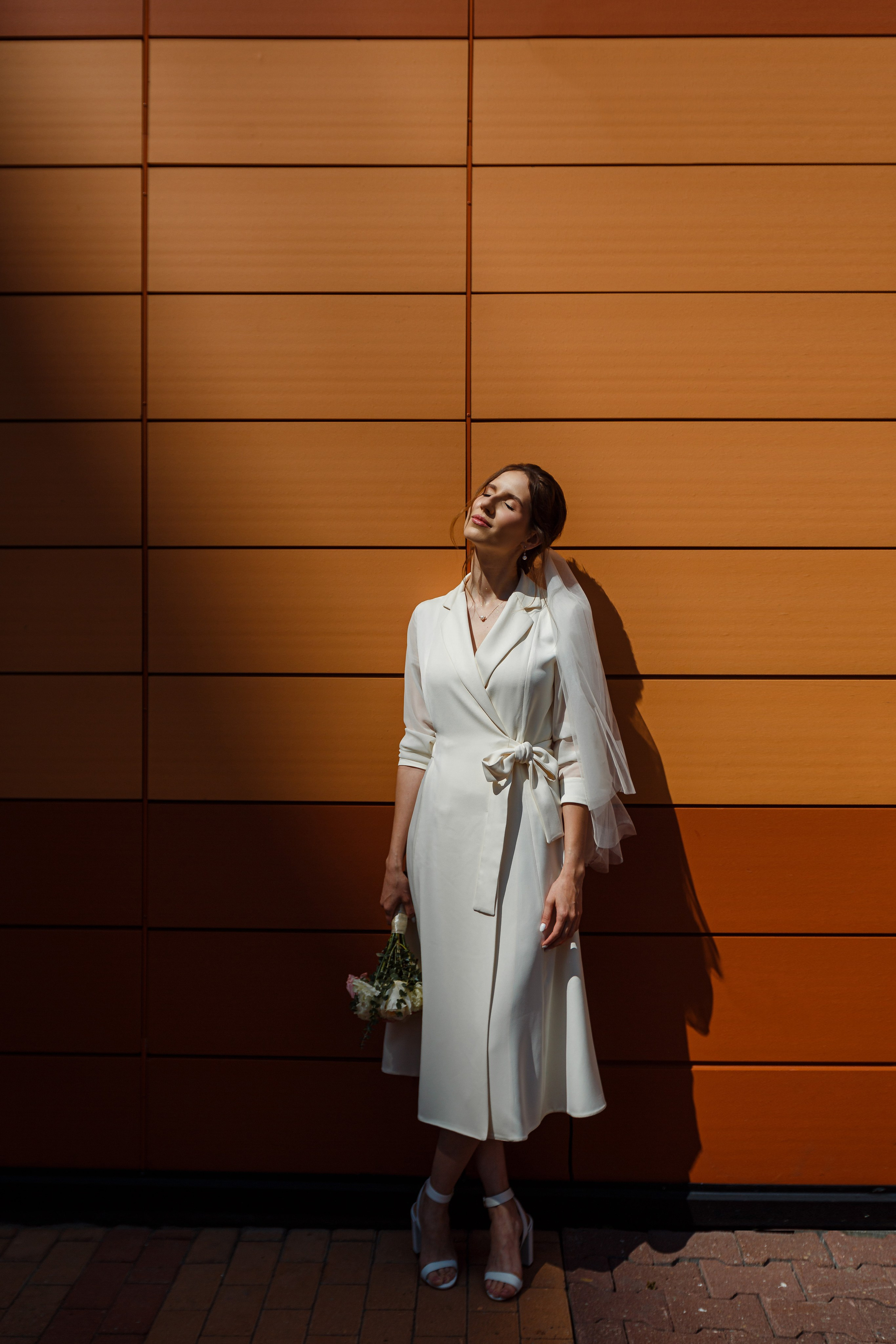 Novia y novio en la naturaleza. Fotógrafo de retrato, familia y reportajes en Valencia | España | Europa Vitalii Lumier
