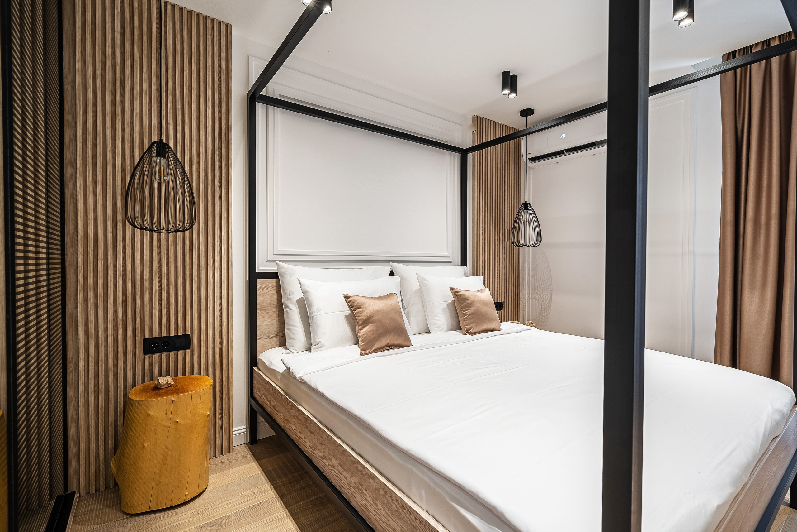 Real Estate Photography. Montenegro. EVAN ARISTOV WEDDING PHOTOGRAPHY — Seattle Wedding Photographer