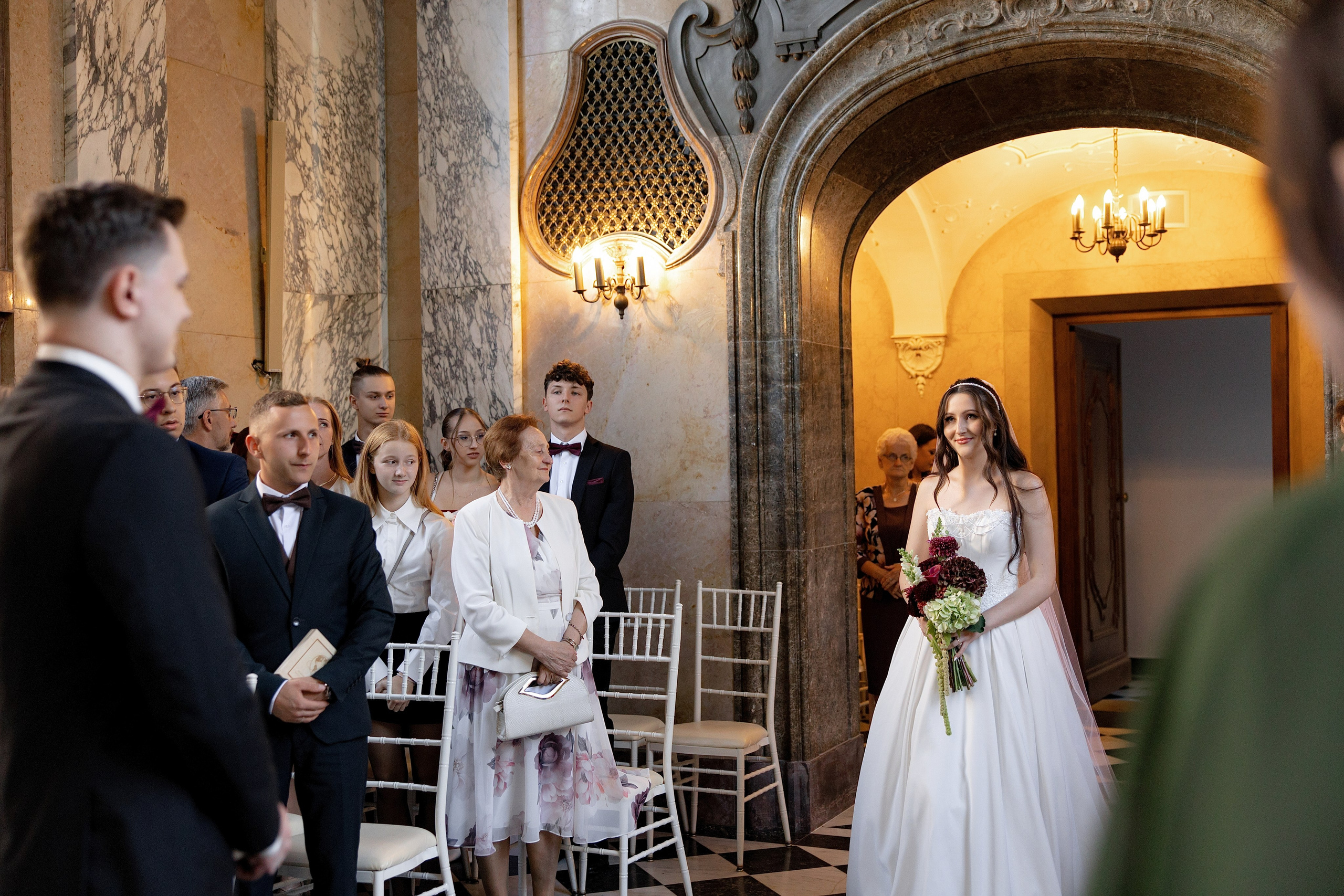 Beige & Maciek. Wedding and family photographer in Krakow Yana Klymova
