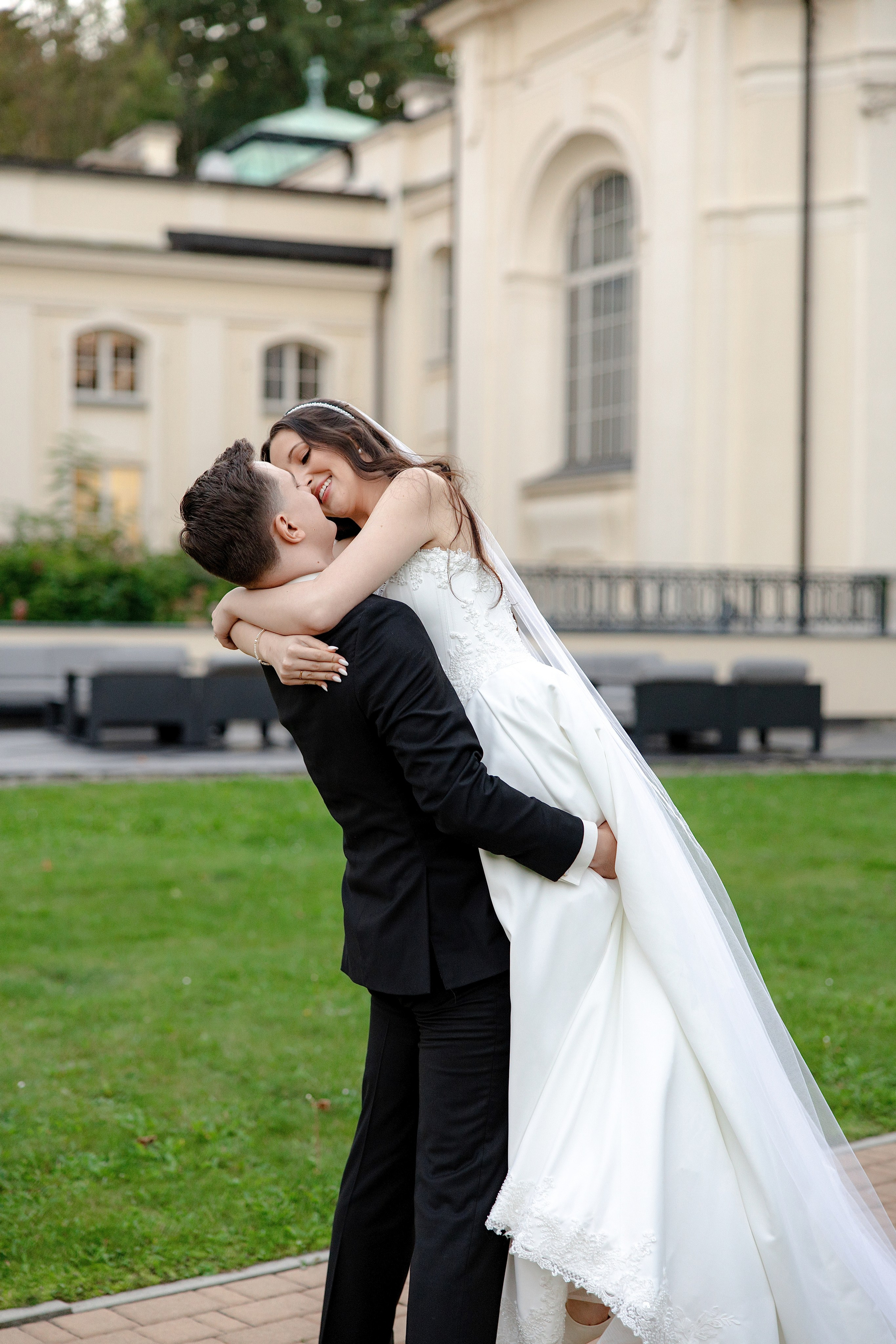 Beige & Maciek. Wedding and family photographer in Krakow Yana Klymova