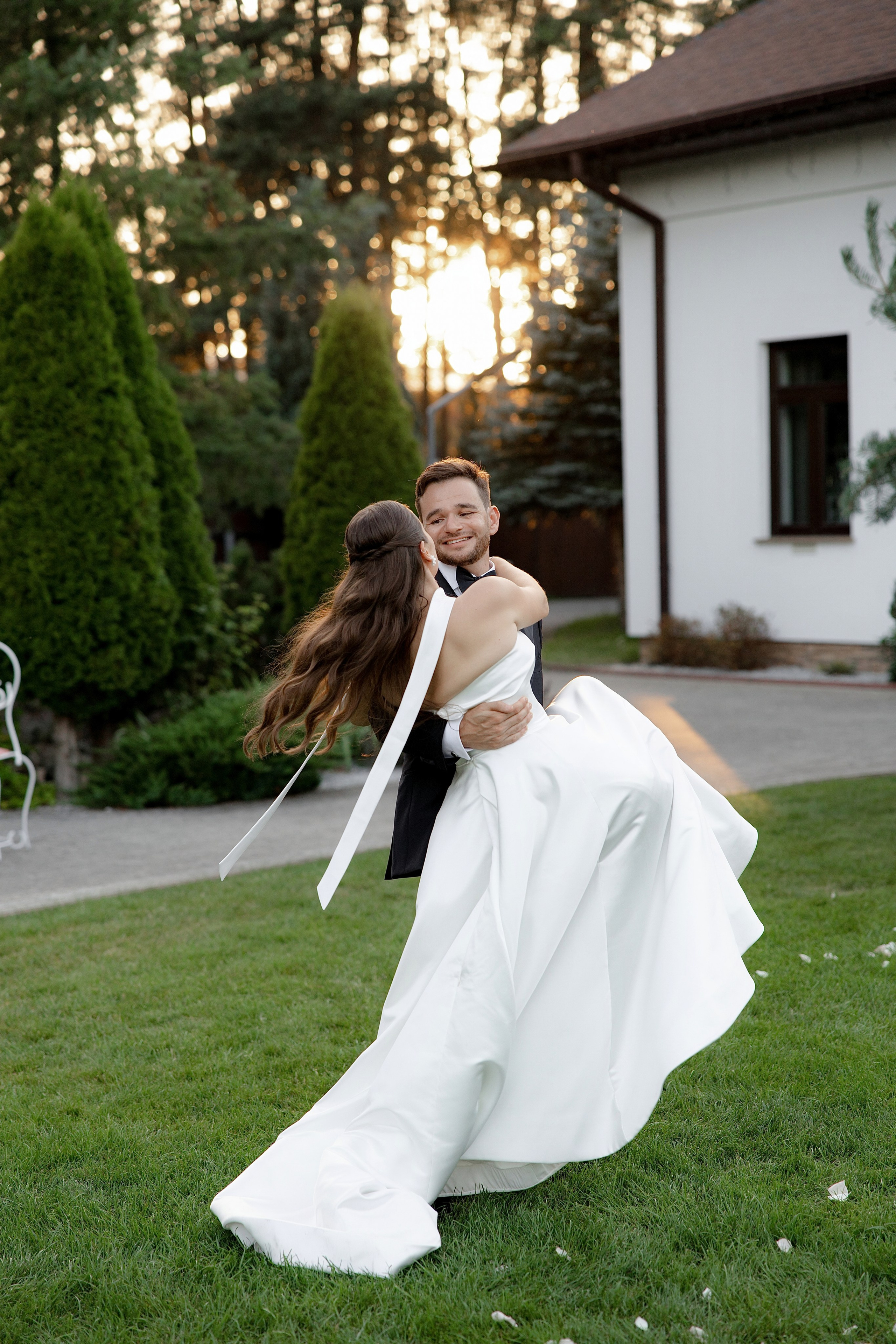 Solomia & Axel. Wedding and family photographer in Krakow Yana Klymova
