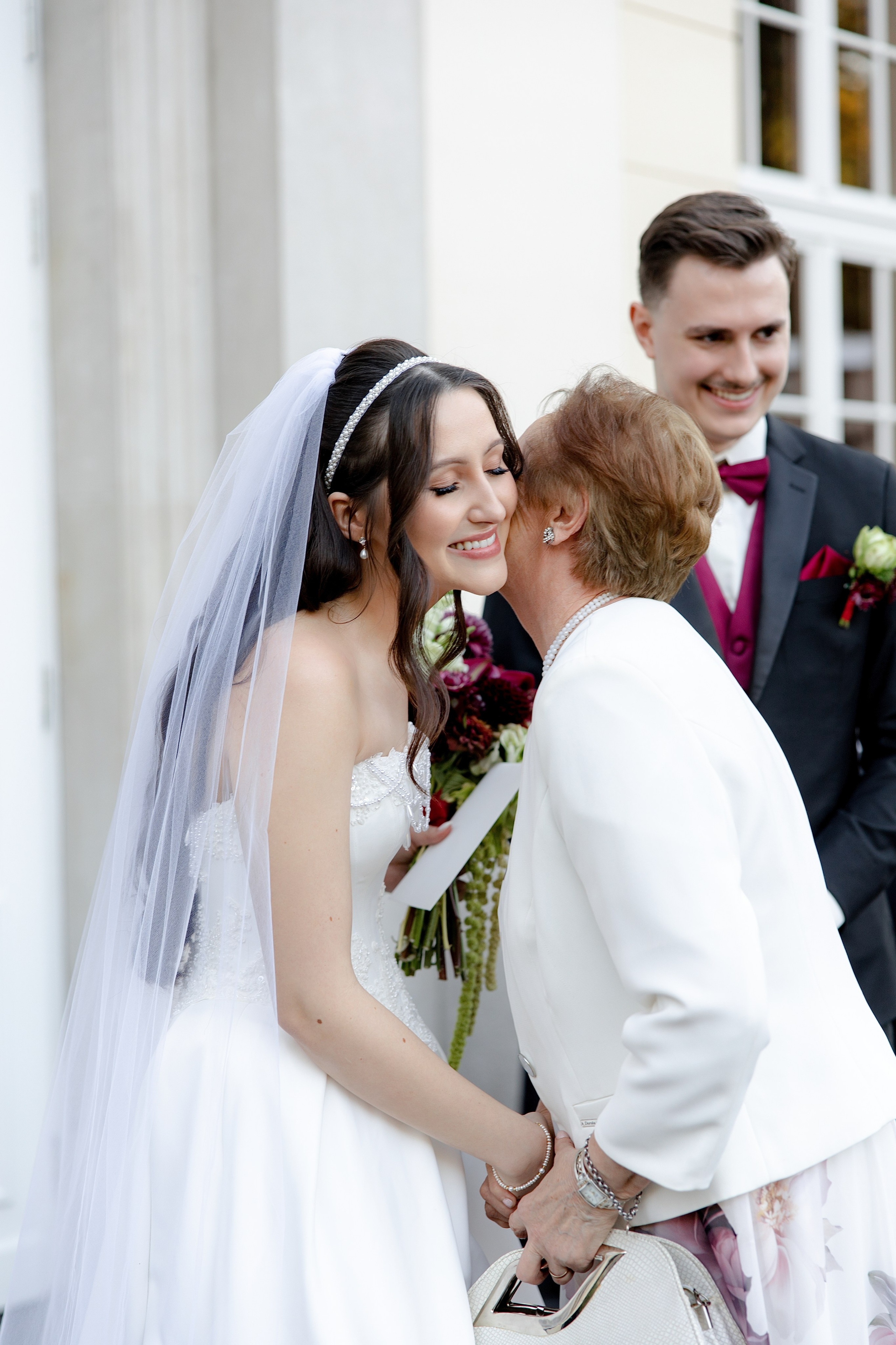 Beige & Maciek. Wedding and family photographer in Krakow Yana Klymova