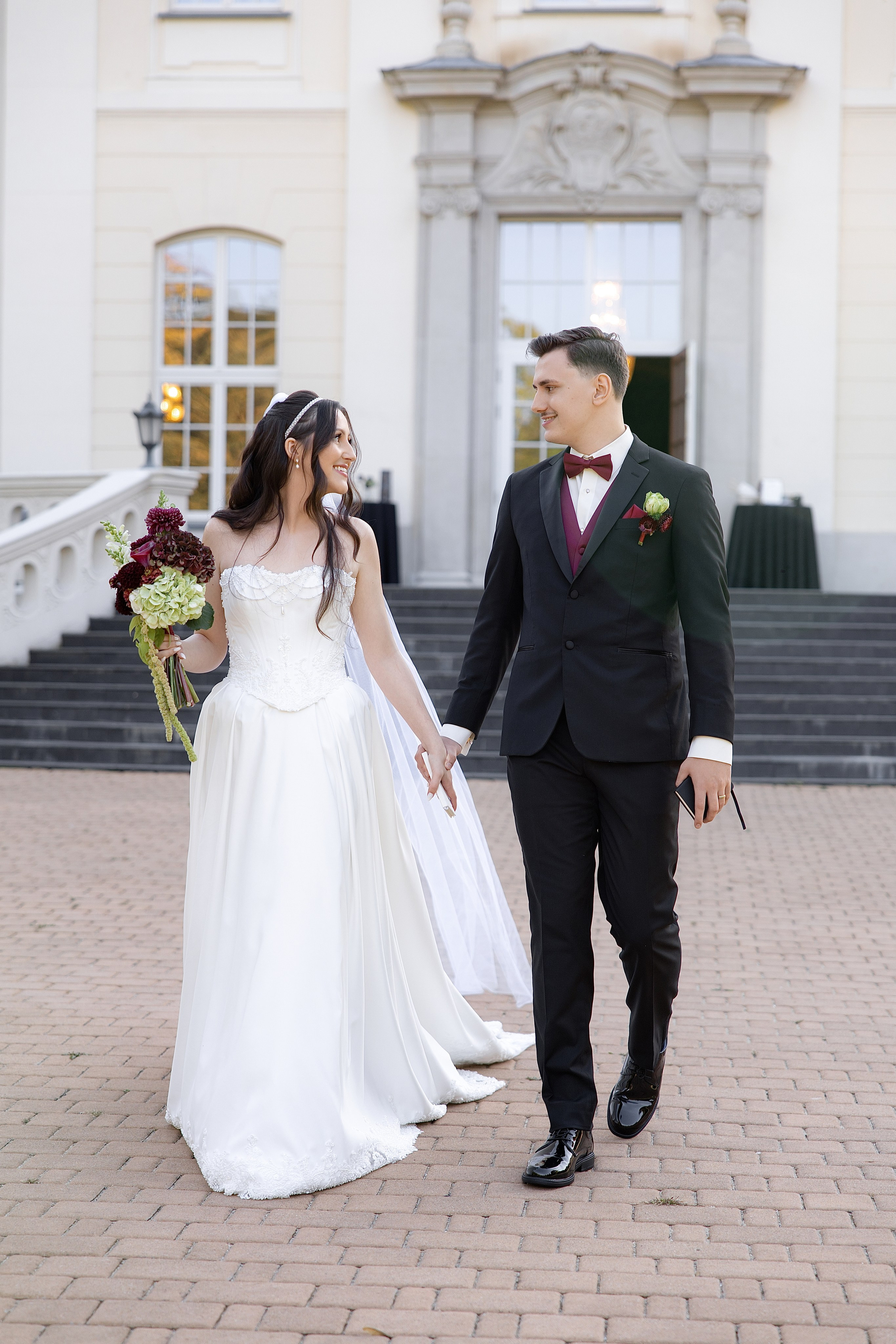 Beige & Maciek. Wedding and family photographer in Krakow Yana Klymova