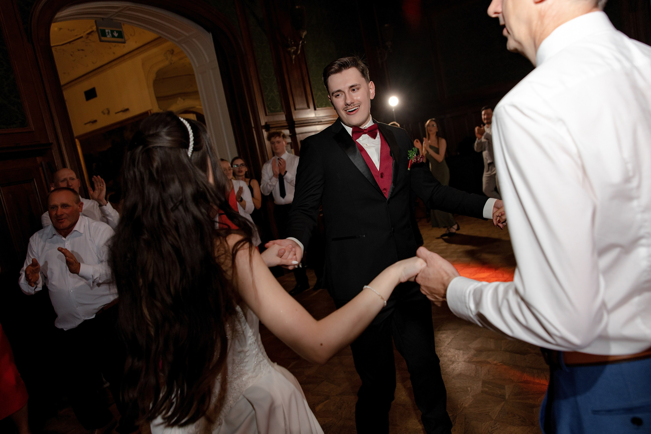 Beige & Maciek. Wedding and family photographer in Krakow Yana Klymova