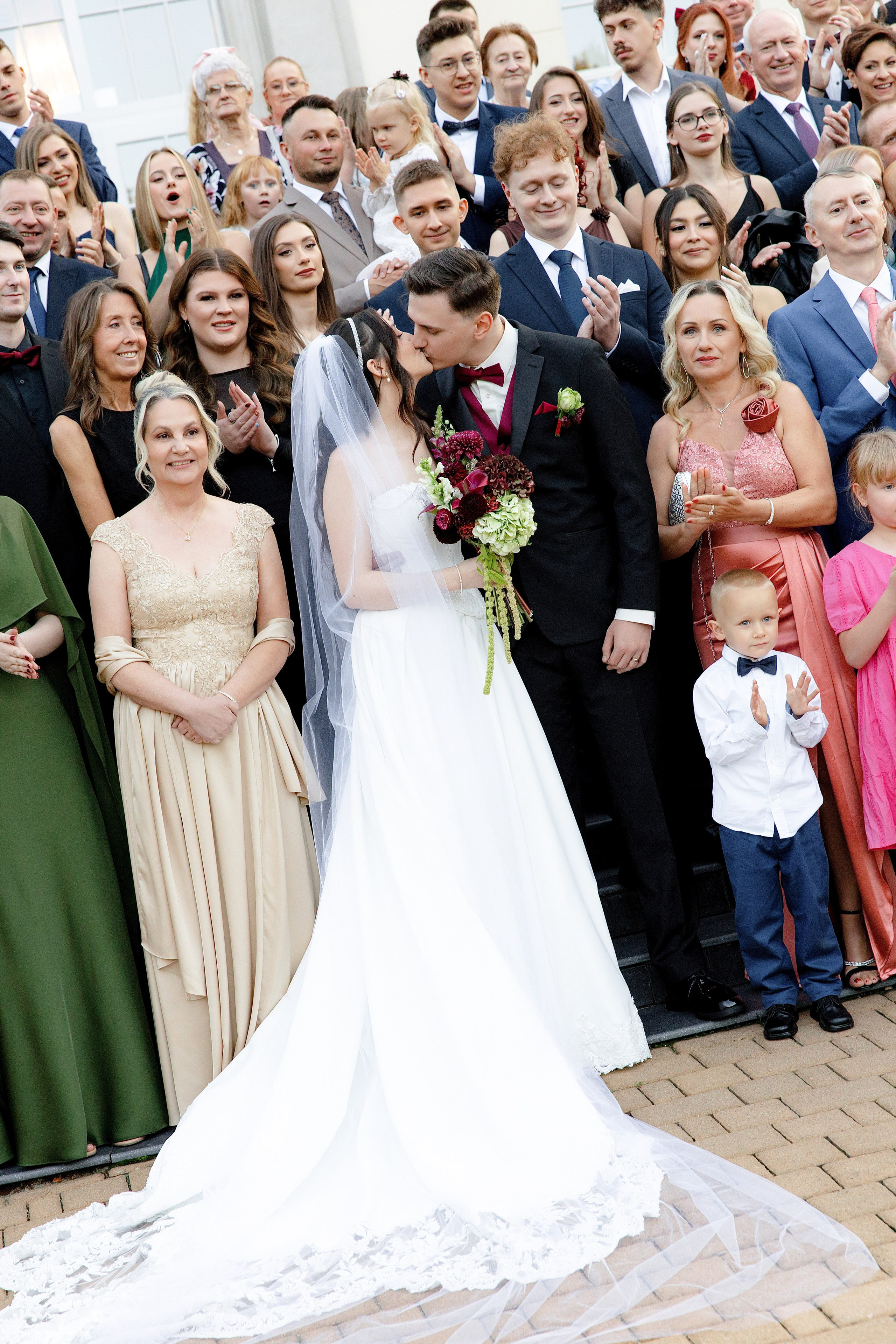 Beige & Maciek. Wedding and family photographer in Krakow Yana Klymova