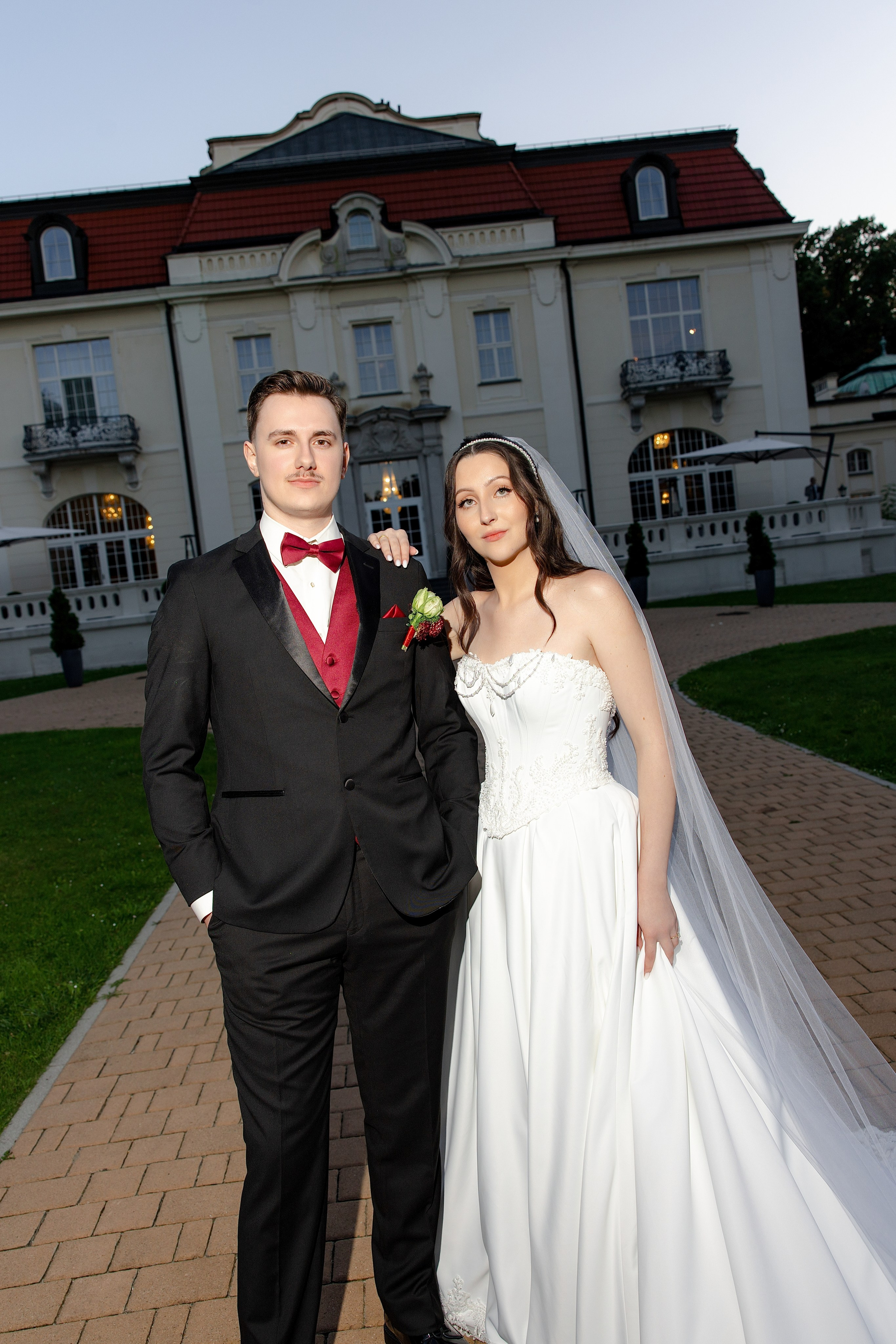 Beige & Maciek. Wedding and family photographer in Krakow Yana Klymova