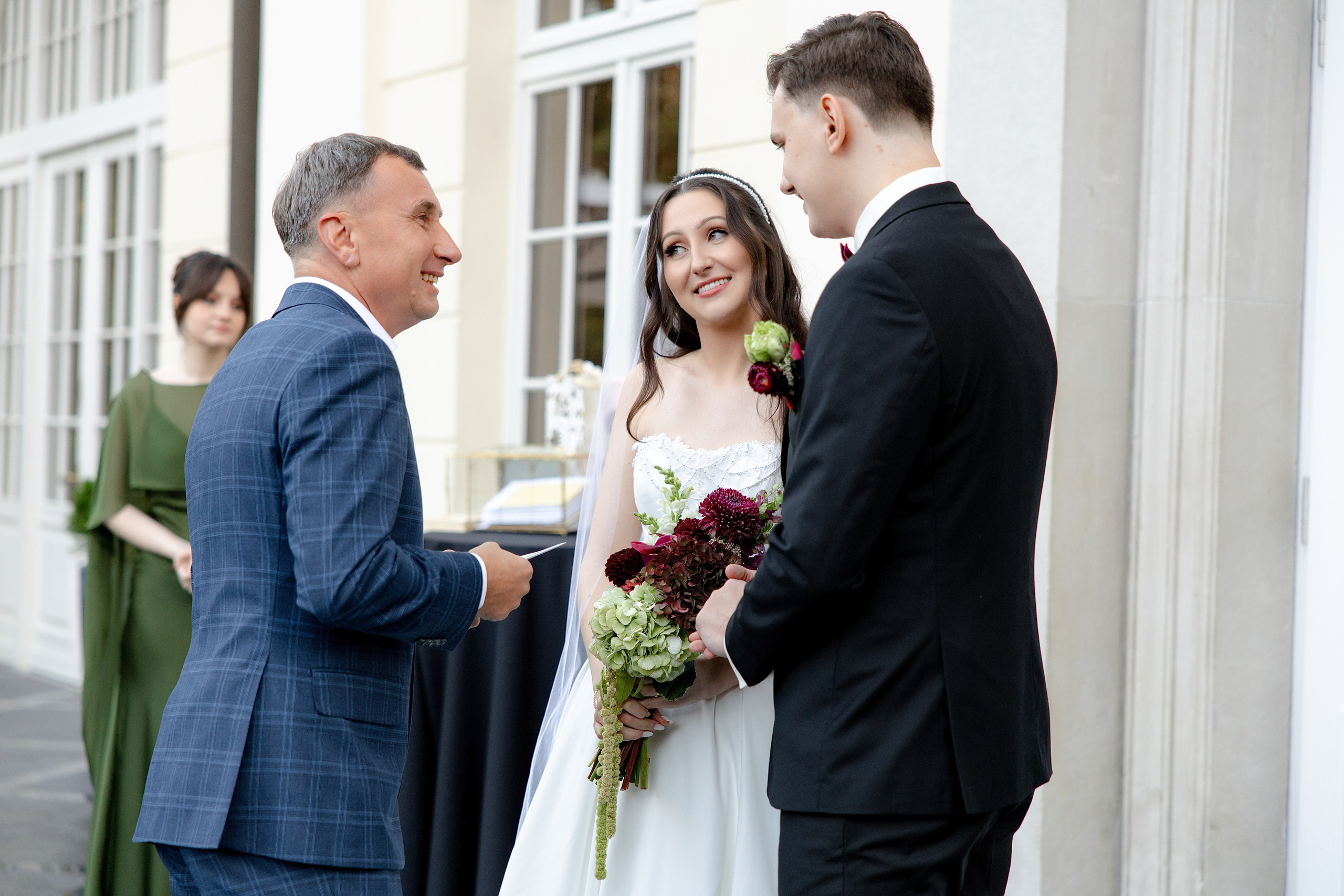 Beige & Maciek. Wedding and family photographer in Krakow Yana Klymova