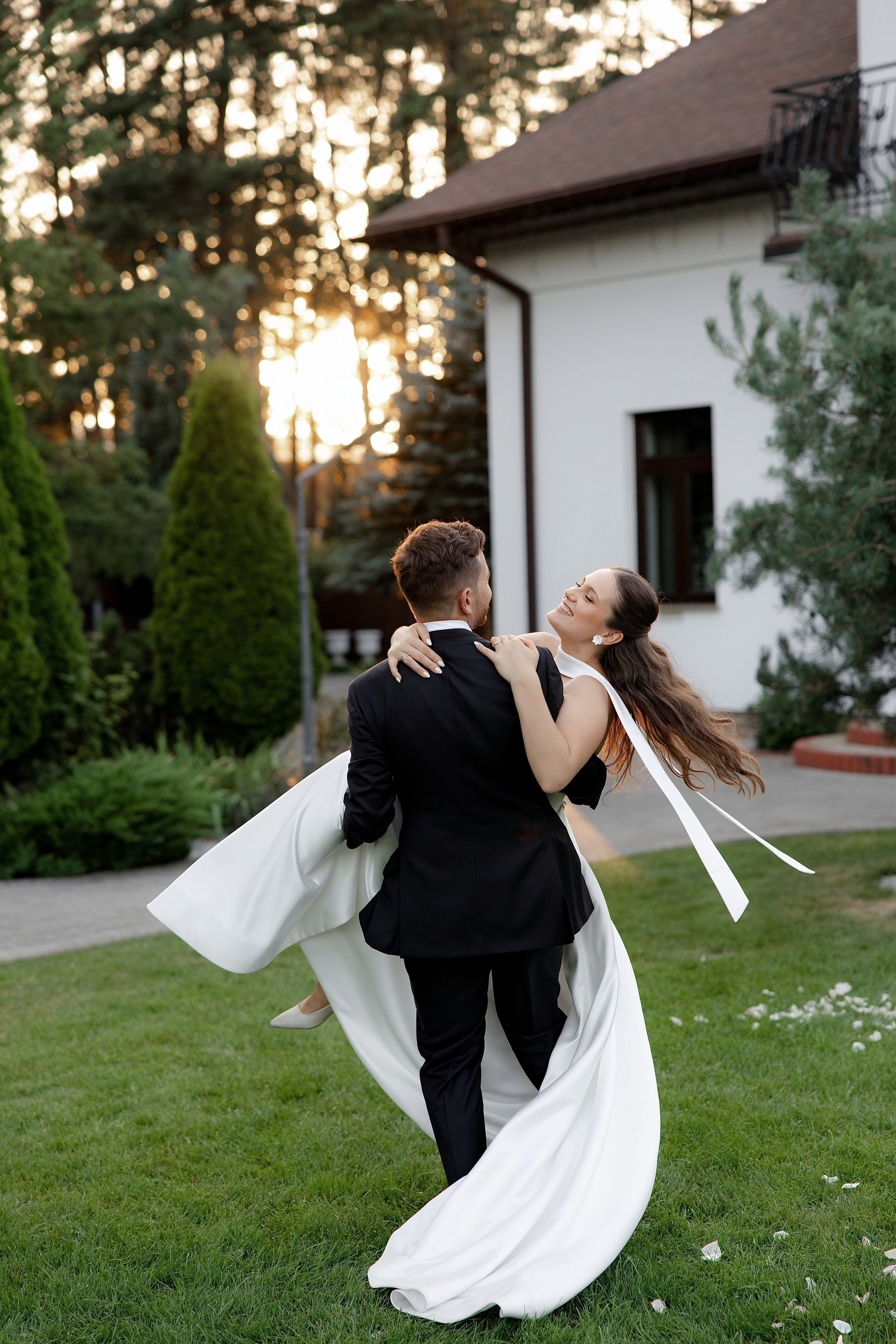 Solomia & Axel. Wedding and family photographer in Krakow Yana Klymova