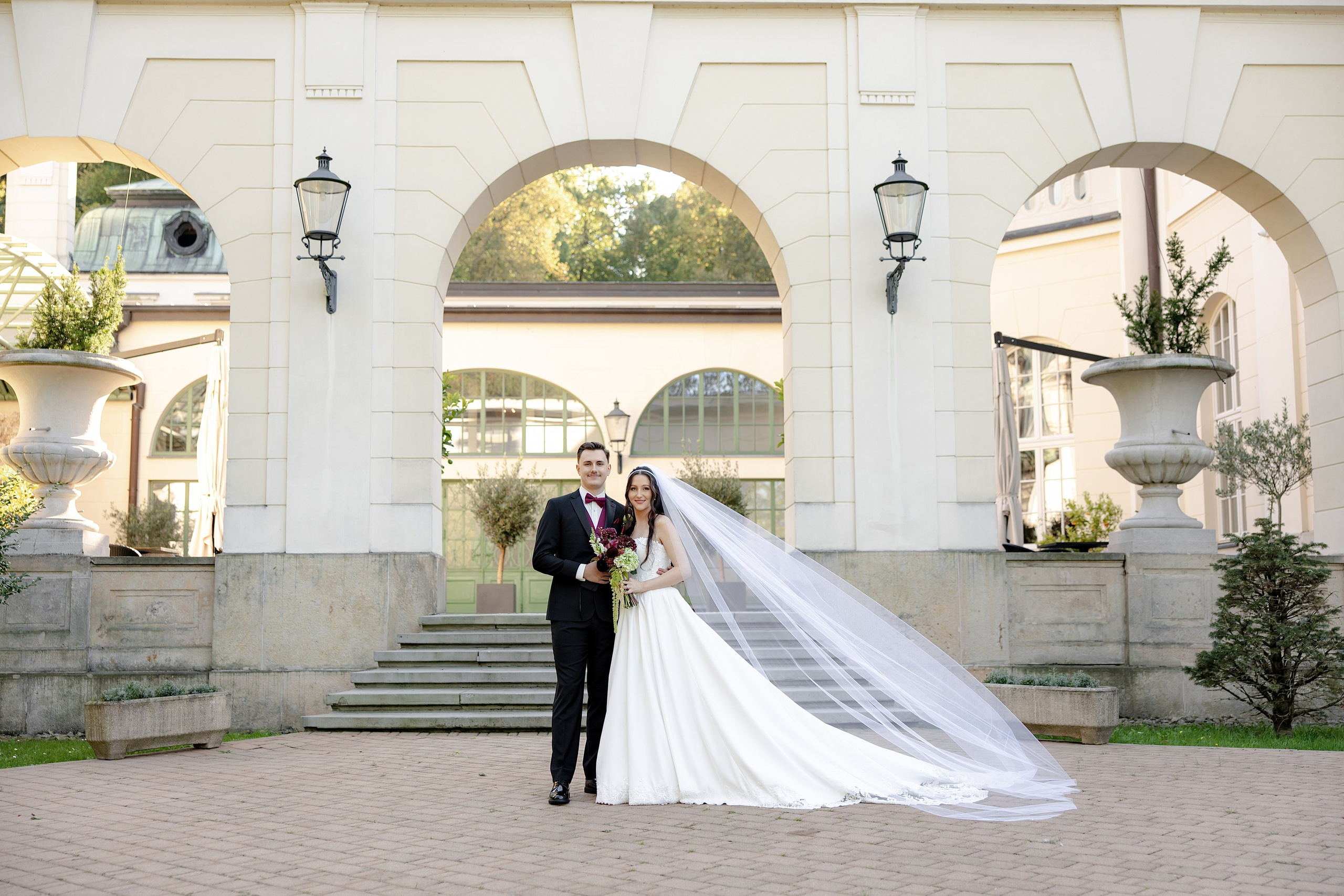 Beige & Maciek. Wedding and family photographer in Krakow Yana Klymova