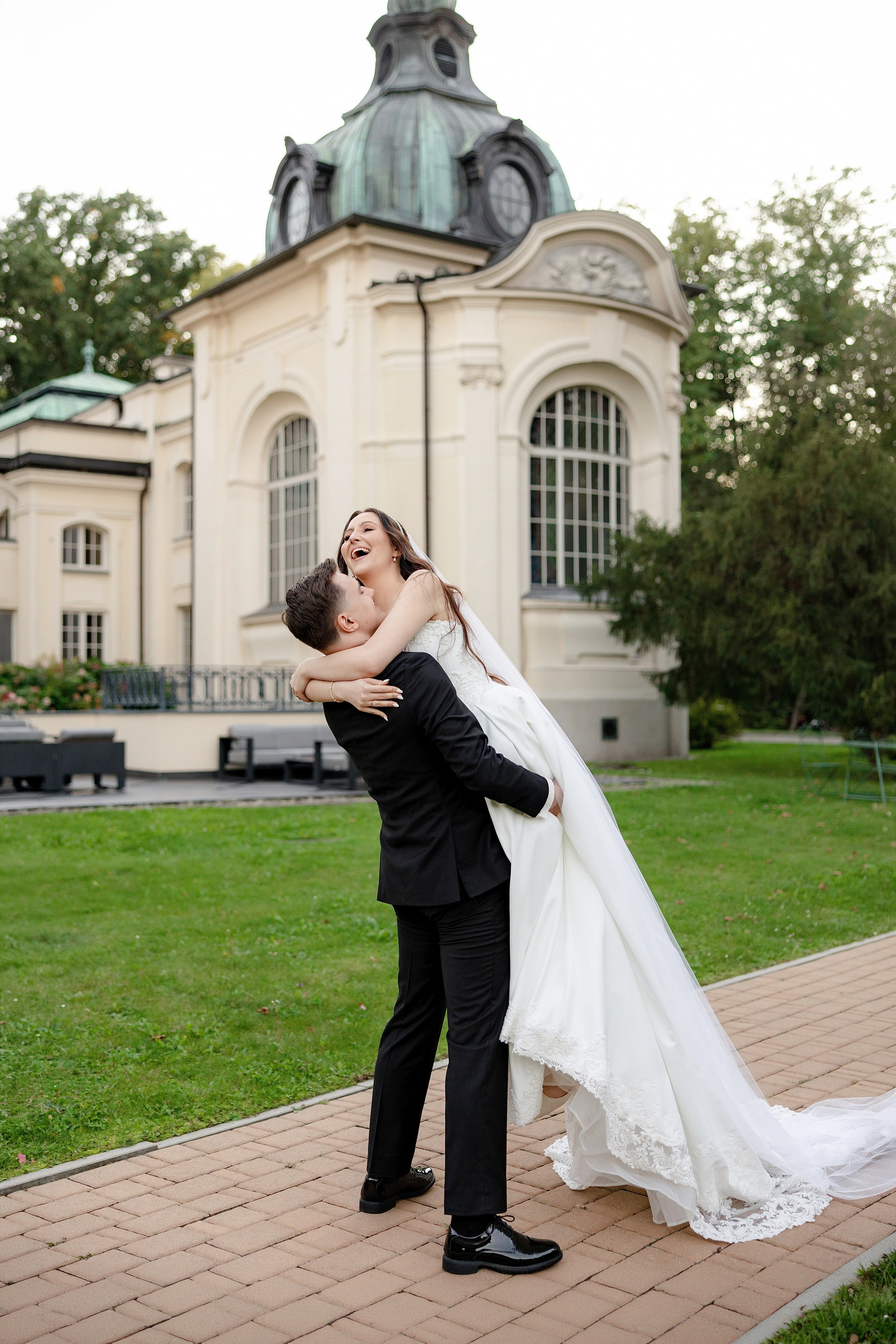 Beige & Maciek. Wedding and family photographer in Krakow Yana Klymova