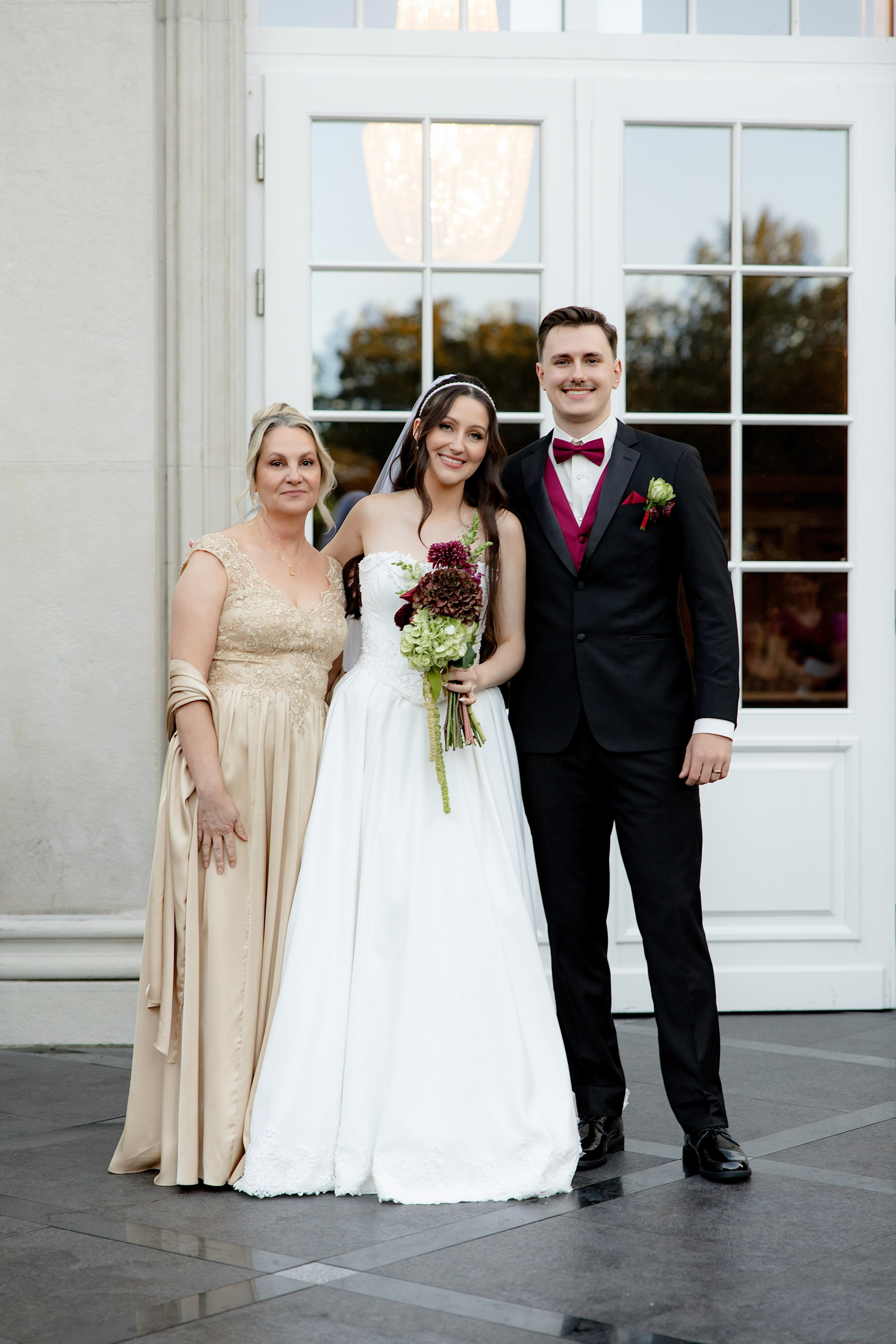 Beige & Maciek. Wedding and family photographer in Krakow Yana Klymova