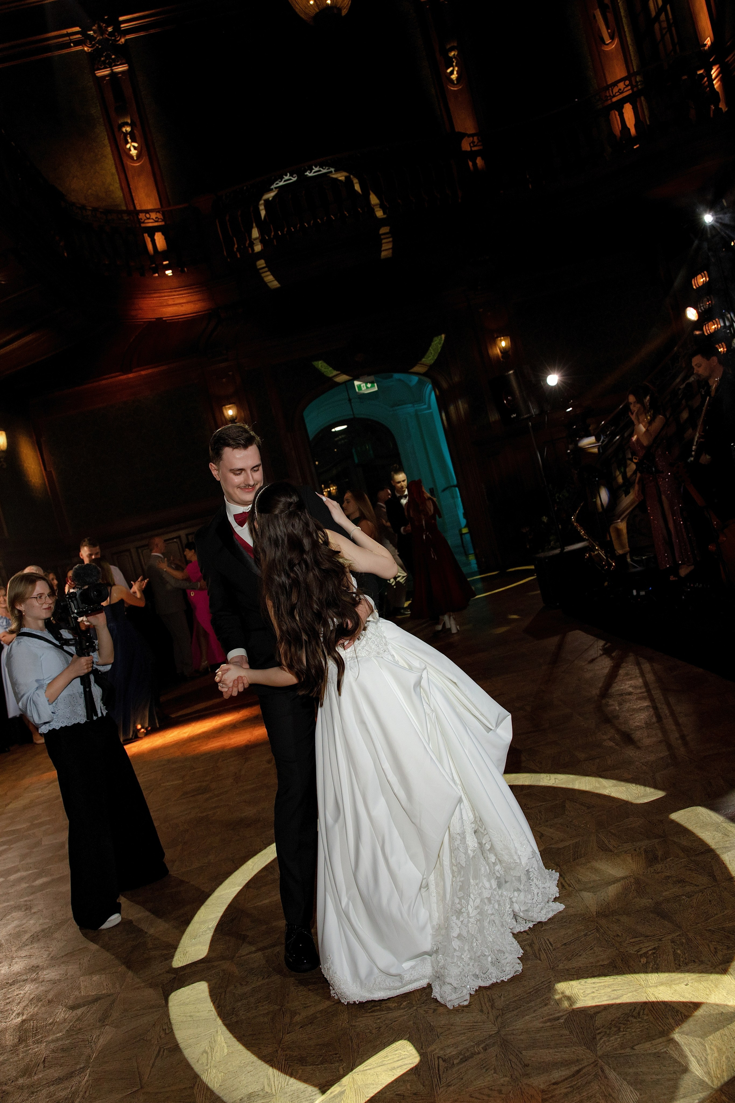 Beige & Maciek. Wedding and family photographer in Krakow Yana Klymova