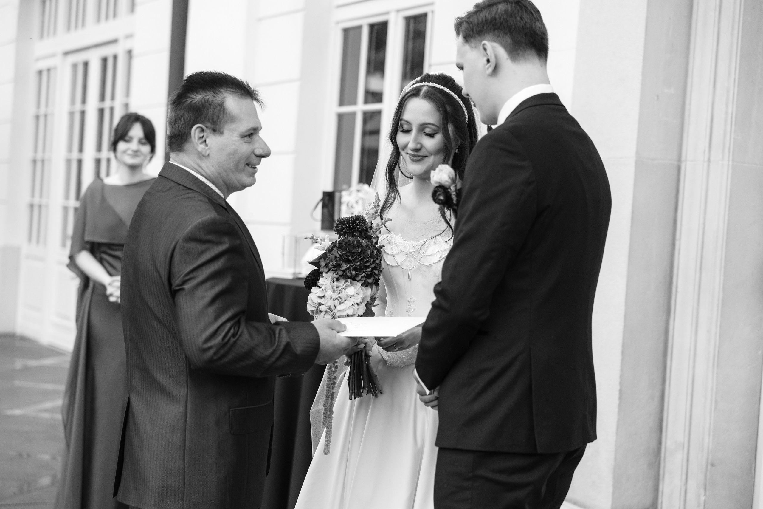 Beige & Maciek. Wedding and family photographer in Krakow Yana Klymova