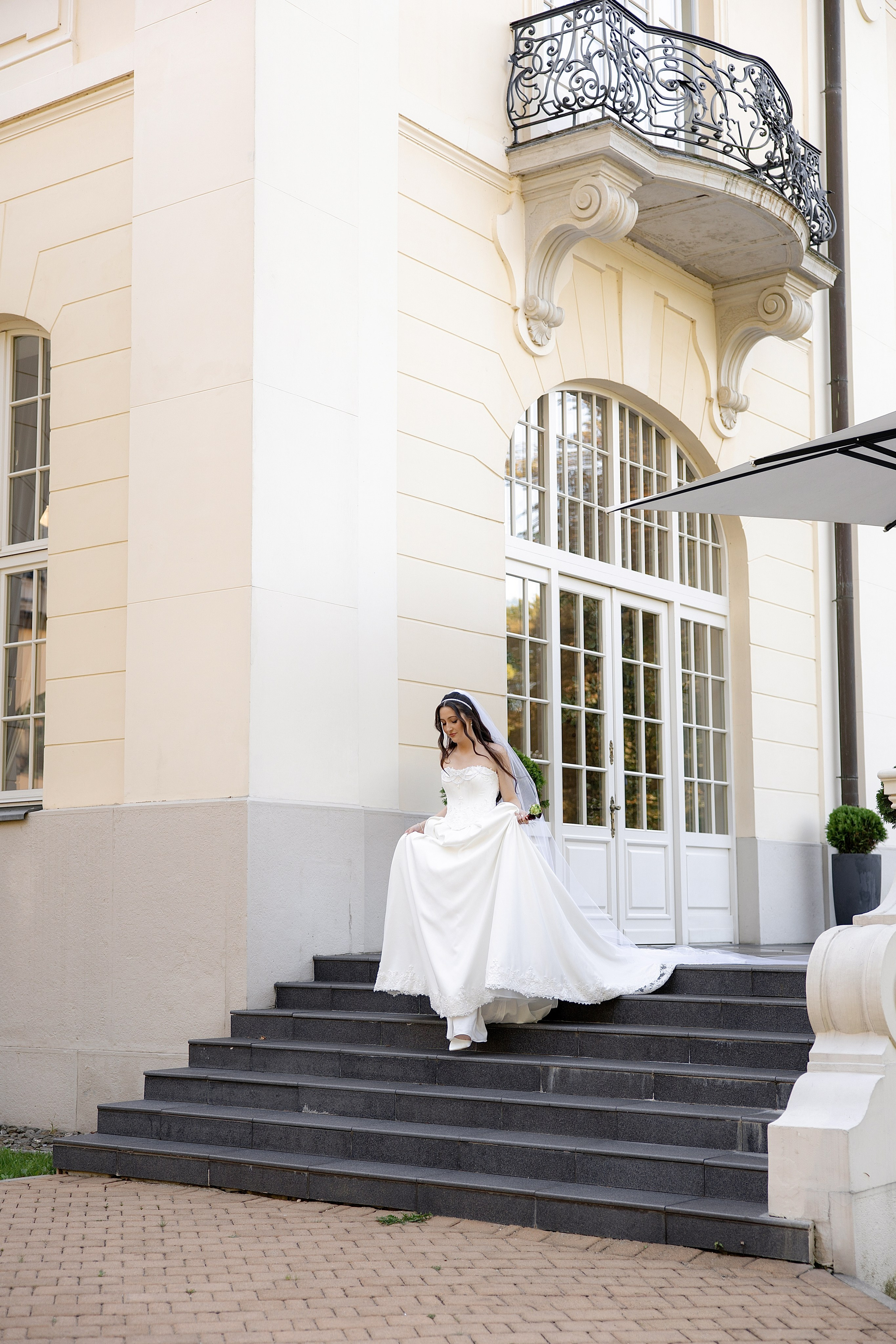 Beige & Maciek. Wedding and family photographer in Krakow Yana Klymova