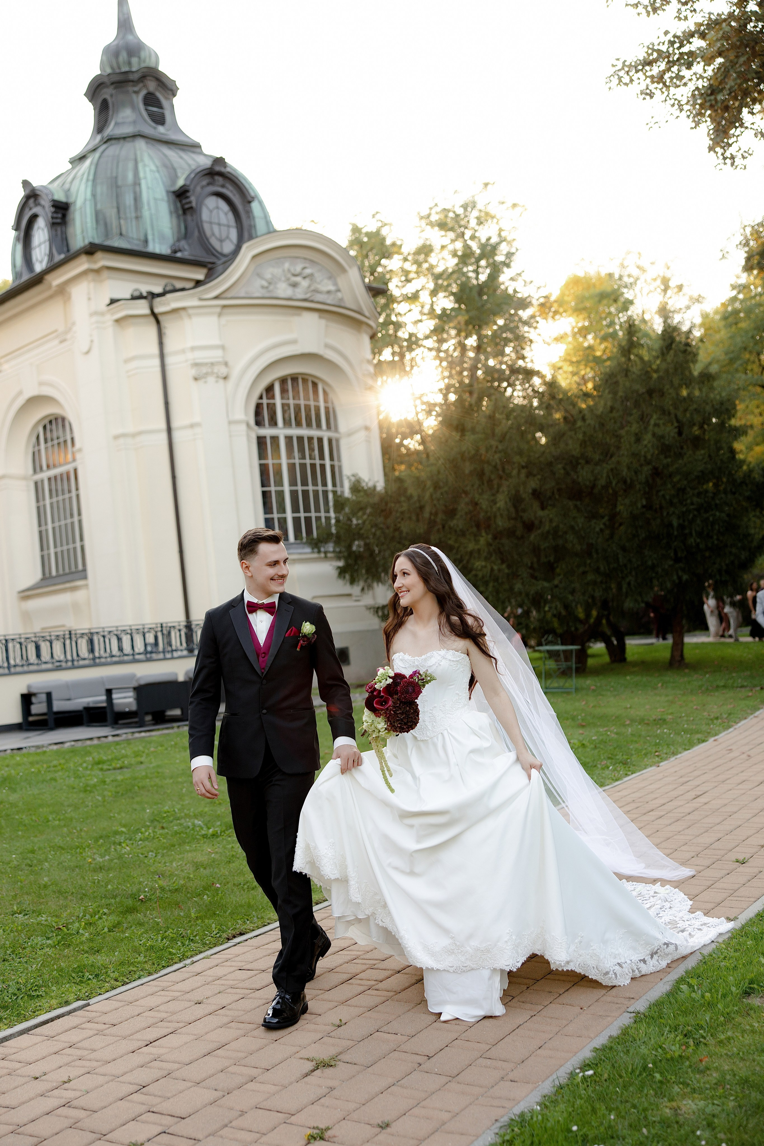 Beige & Maciek. Wedding and family photographer in Krakow Yana Klymova