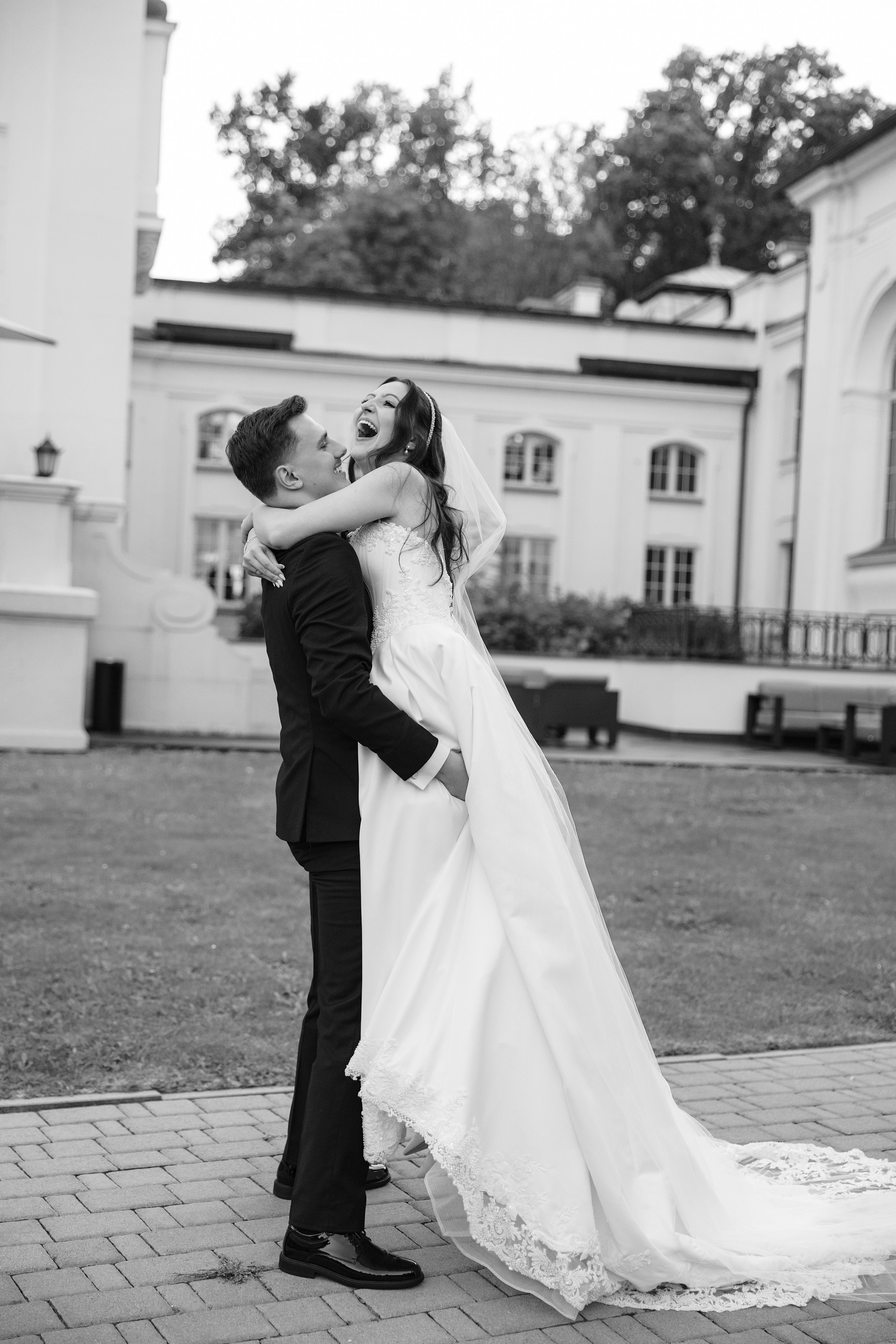 Beige & Maciek. Wedding and family photographer in Krakow Yana Klymova