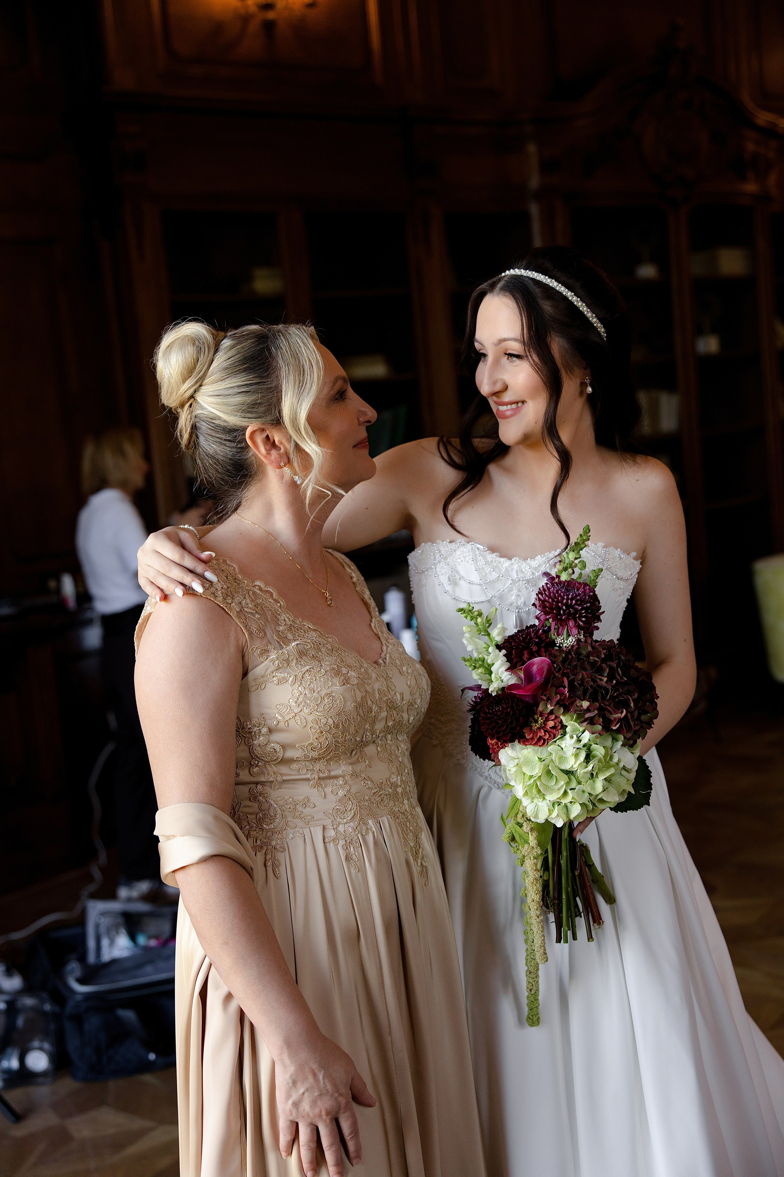 Beige & Maciek. Wedding and family photographer in Krakow Yana Klymova
