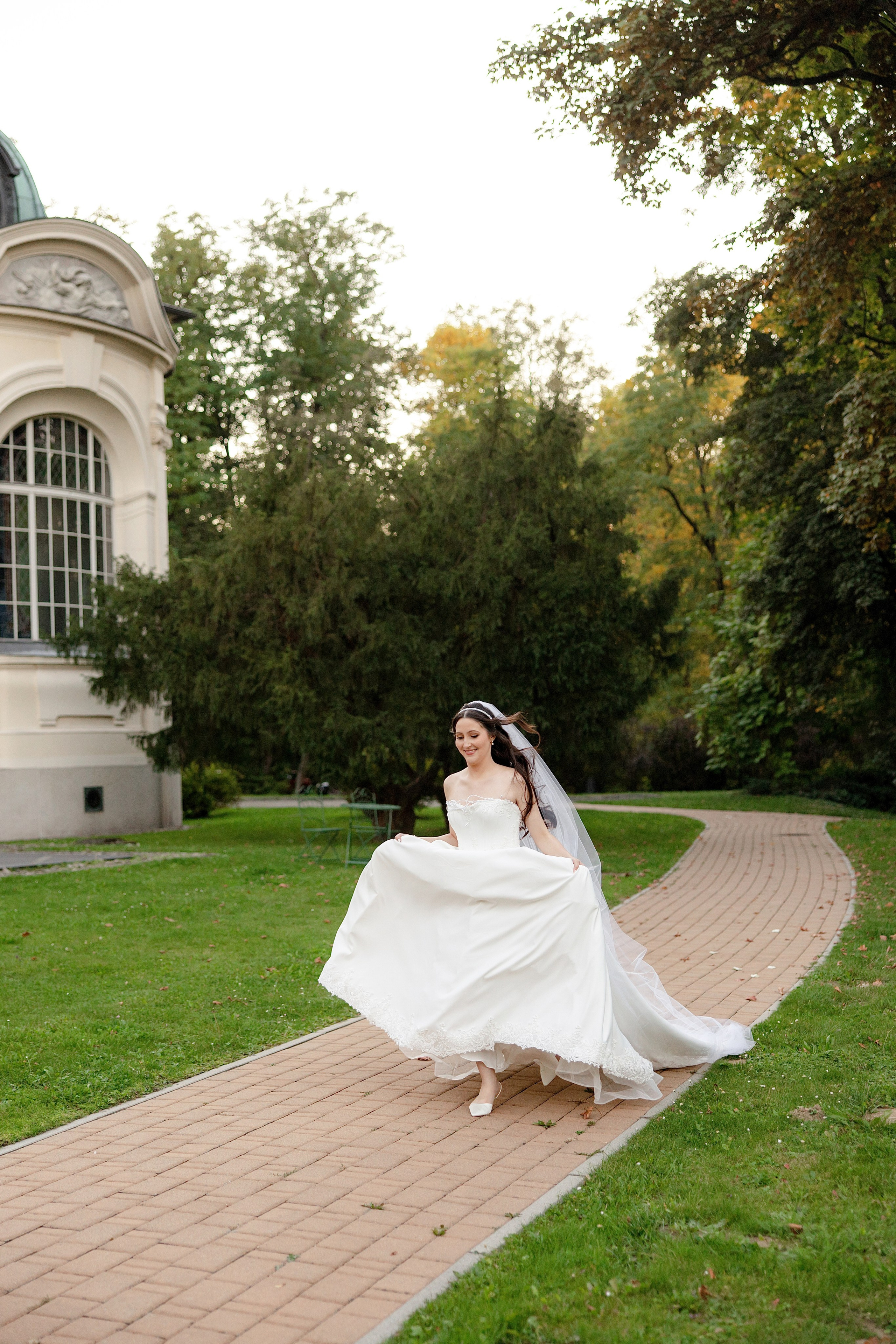 Beige & Maciek. Wedding and family photographer in Krakow Yana Klymova