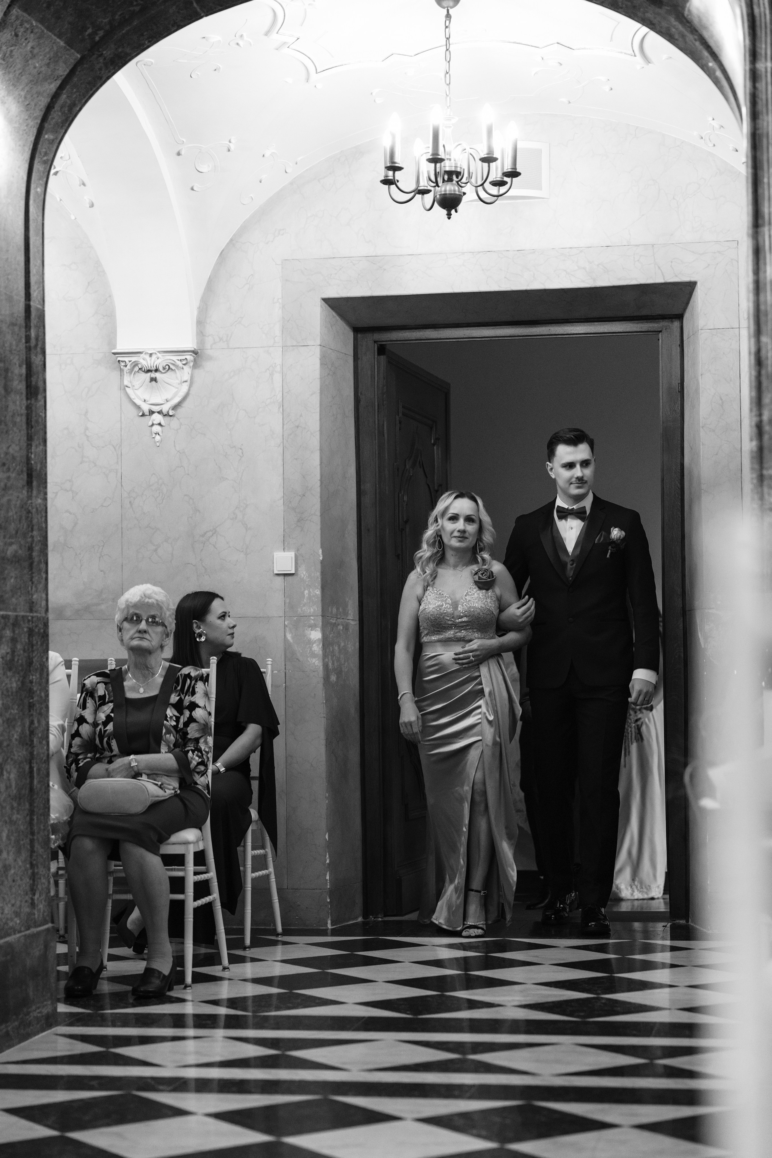 Beige & Maciek. Wedding and family photographer in Krakow Yana Klymova