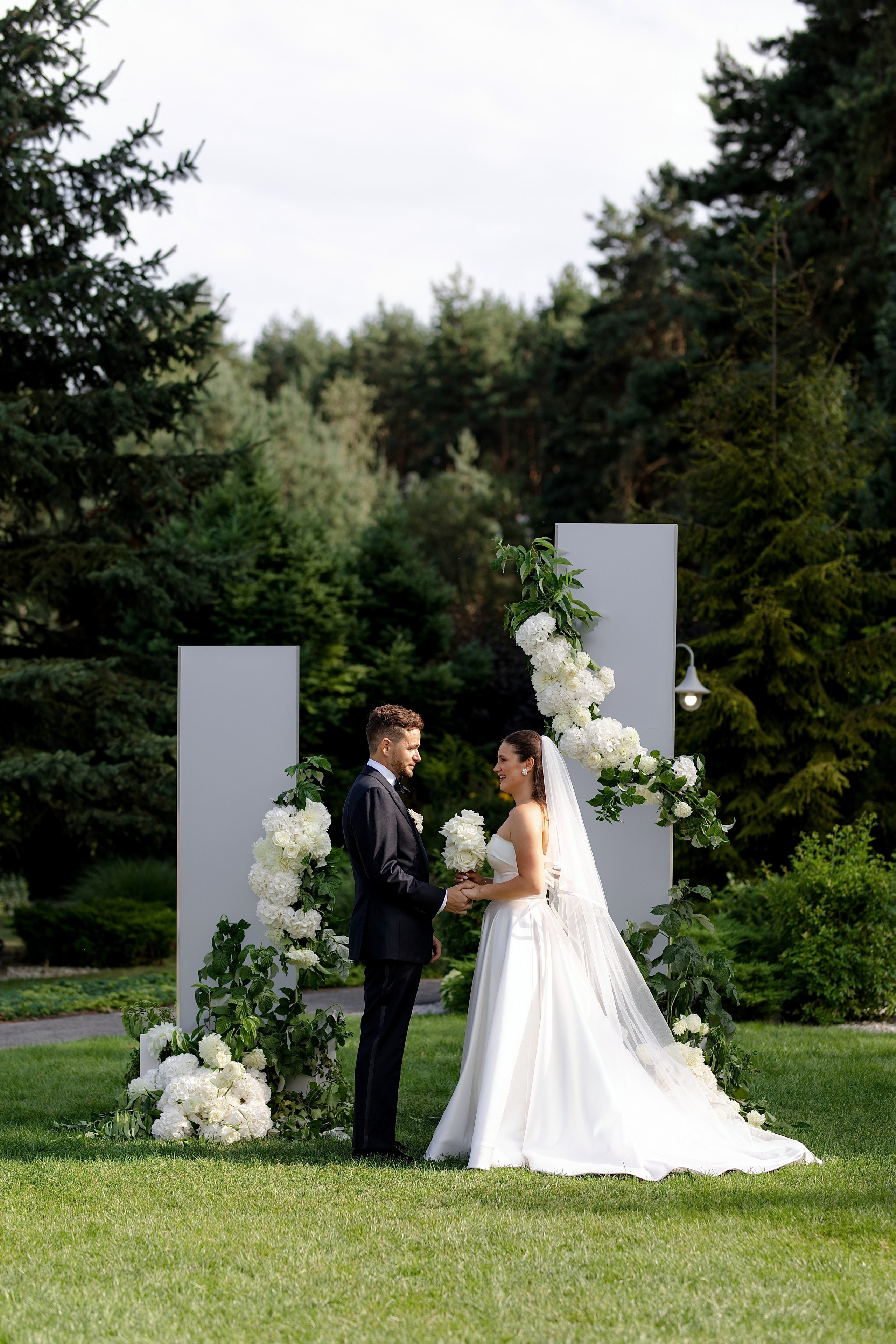 Solomia & Axel. Wedding and family photographer in Krakow Yana Klymova