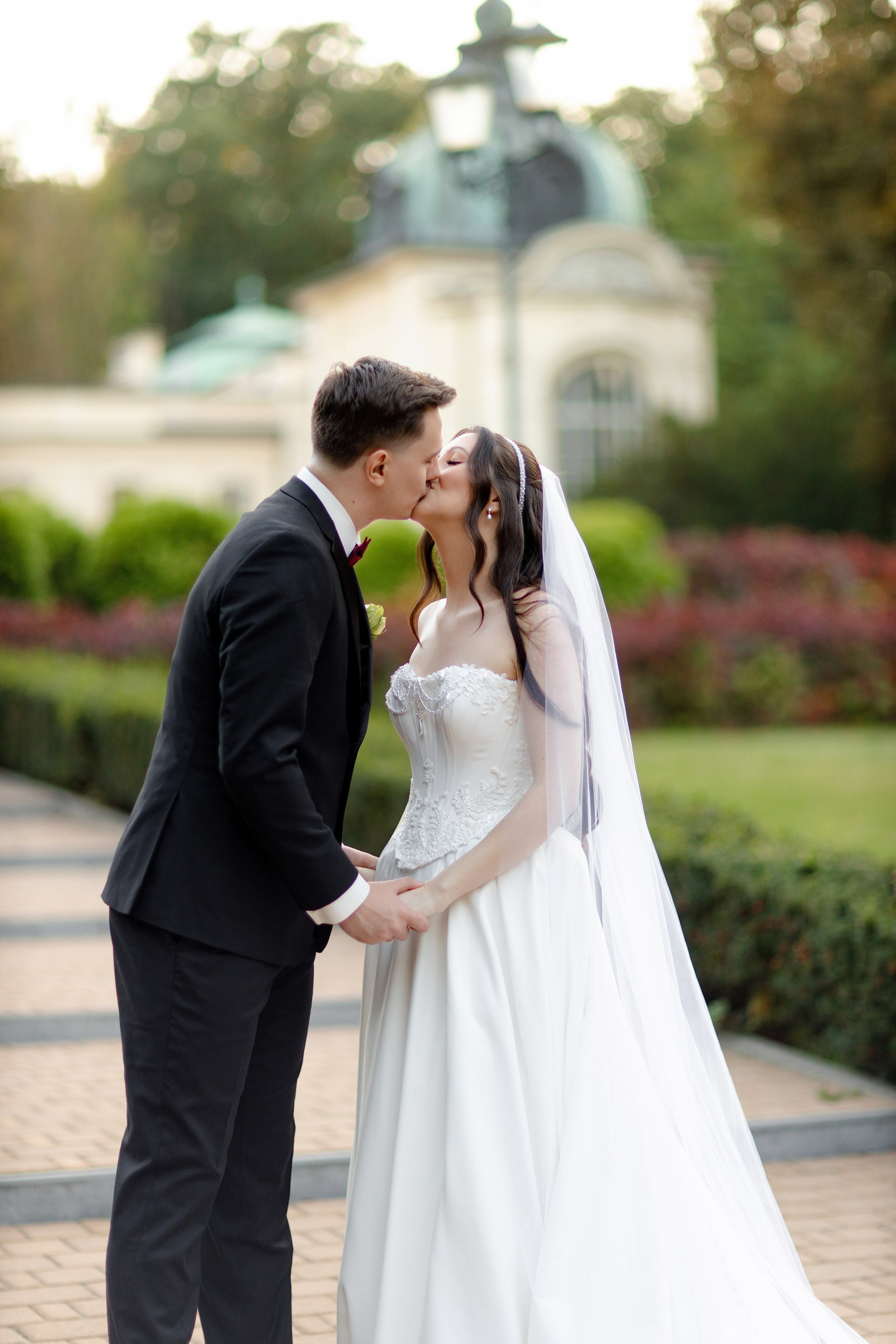 Beige & Maciek. Wedding and family photographer in Krakow Yana Klymova