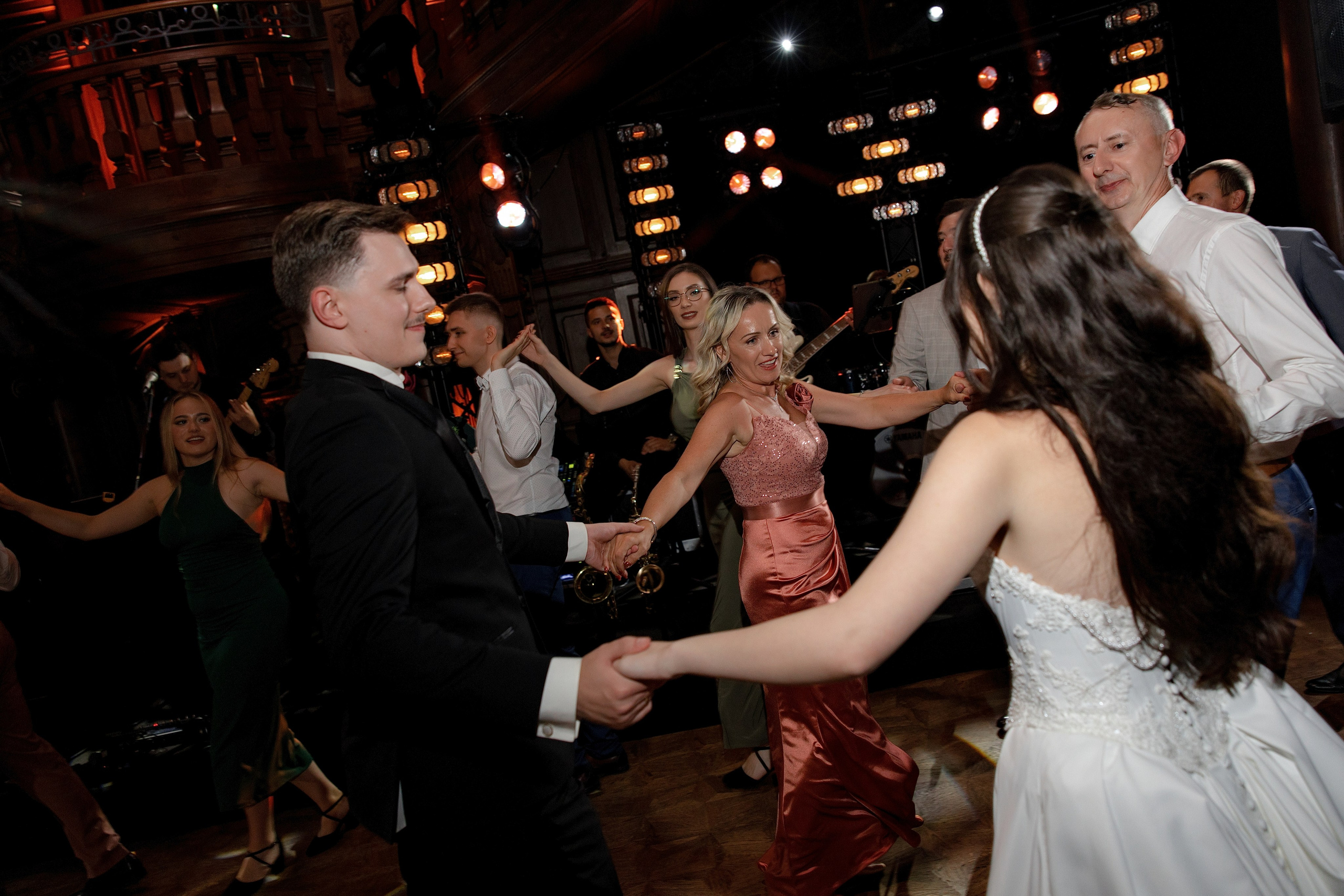 Beige & Maciek. Wedding and family photographer in Krakow Yana Klymova