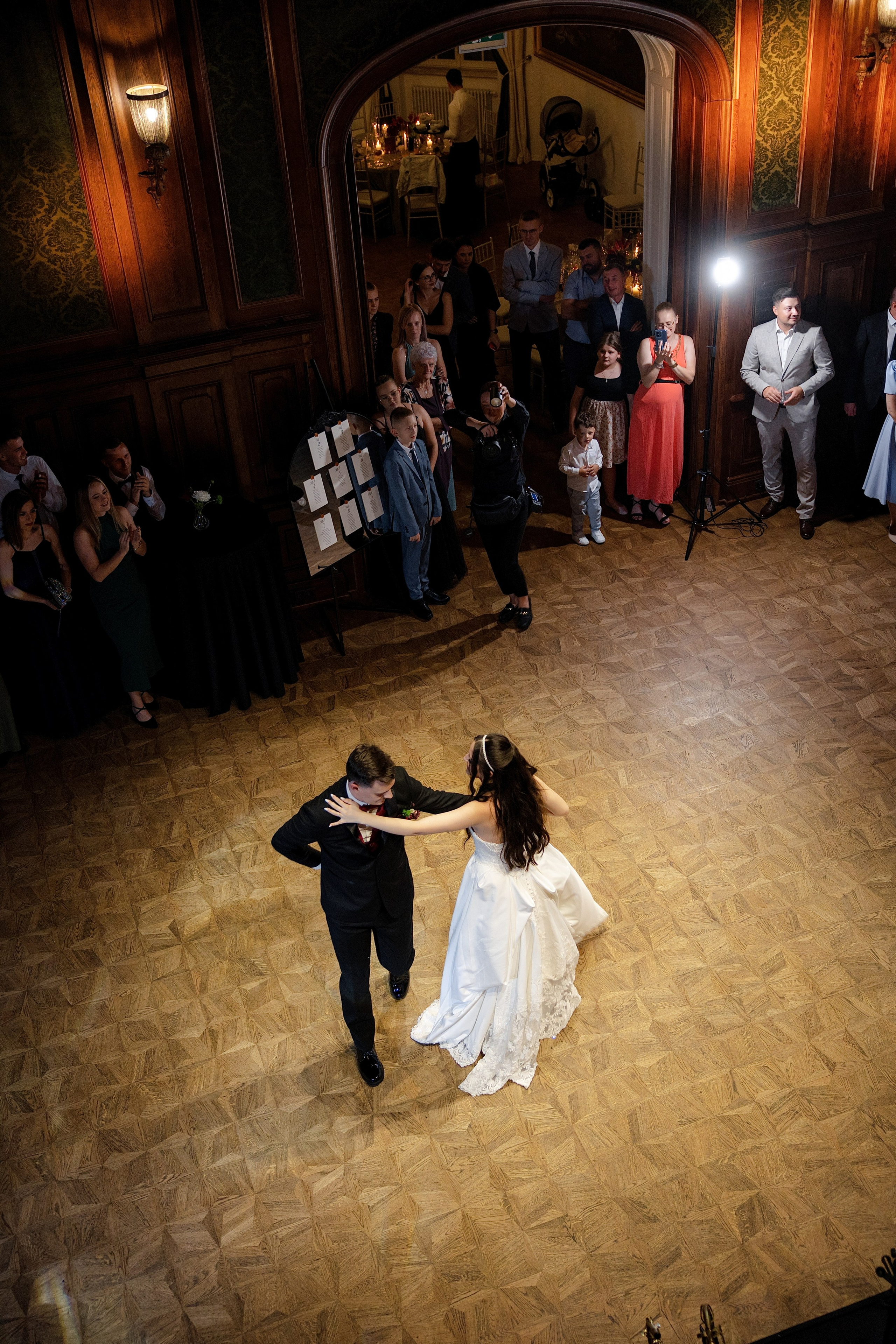 Beige & Maciek. Wedding and family photographer in Krakow Yana Klymova