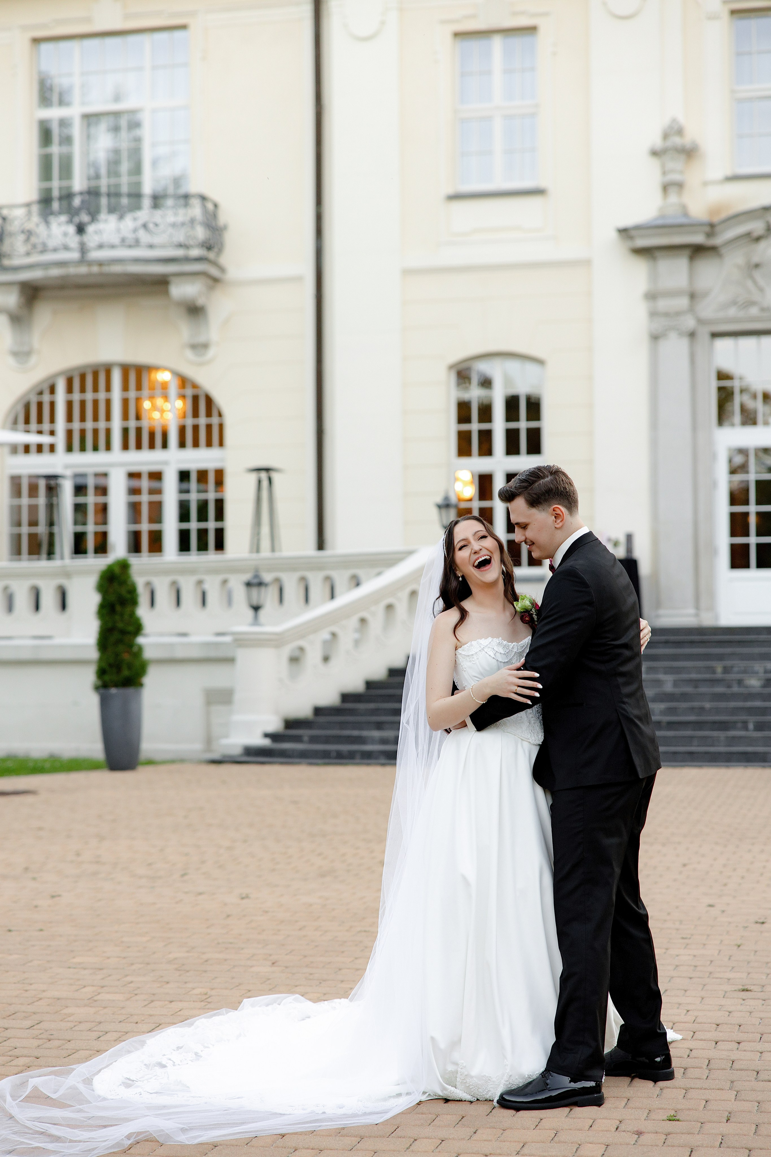 Beige & Maciek. Wedding and family photographer in Krakow Yana Klymova