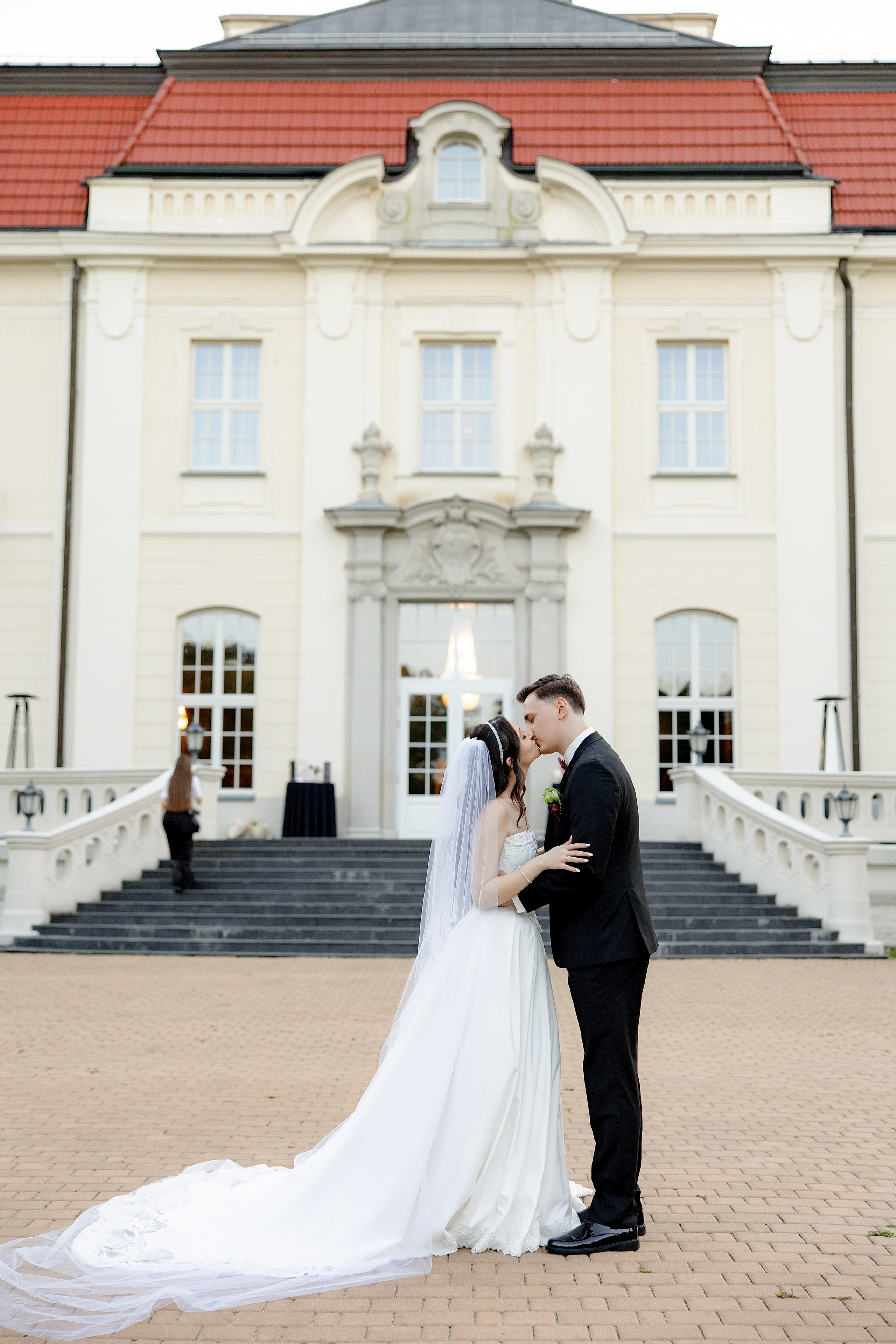 Beige & Maciek. Wedding and family photographer in Krakow Yana Klymova