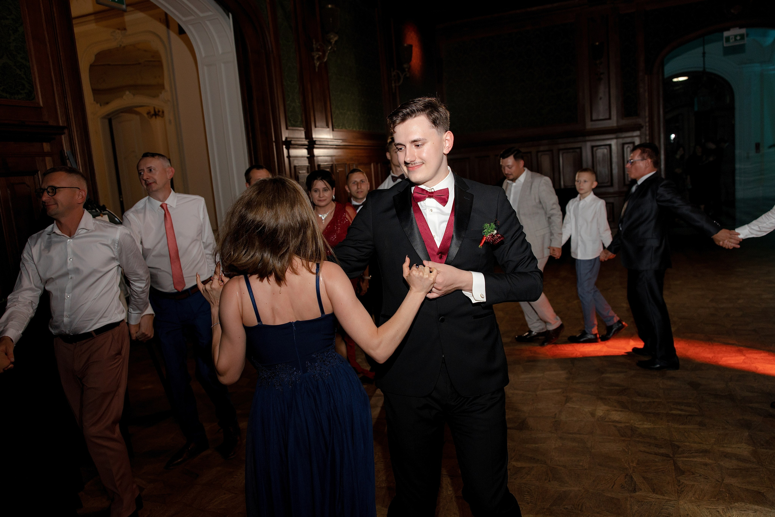 Beige & Maciek. Wedding and family photographer in Krakow Yana Klymova