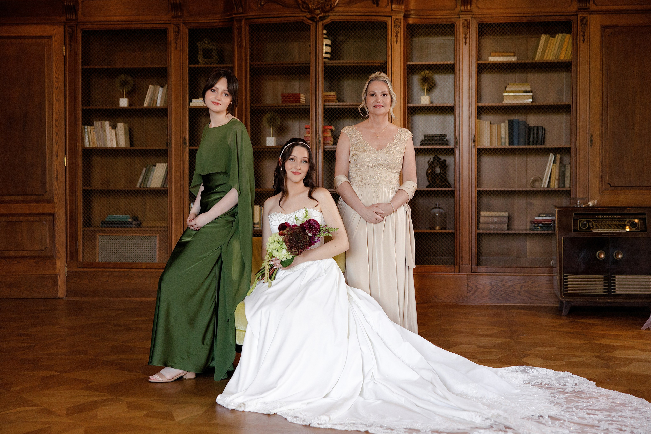 Beige & Maciek. Wedding and family photographer in Krakow Yana Klymova