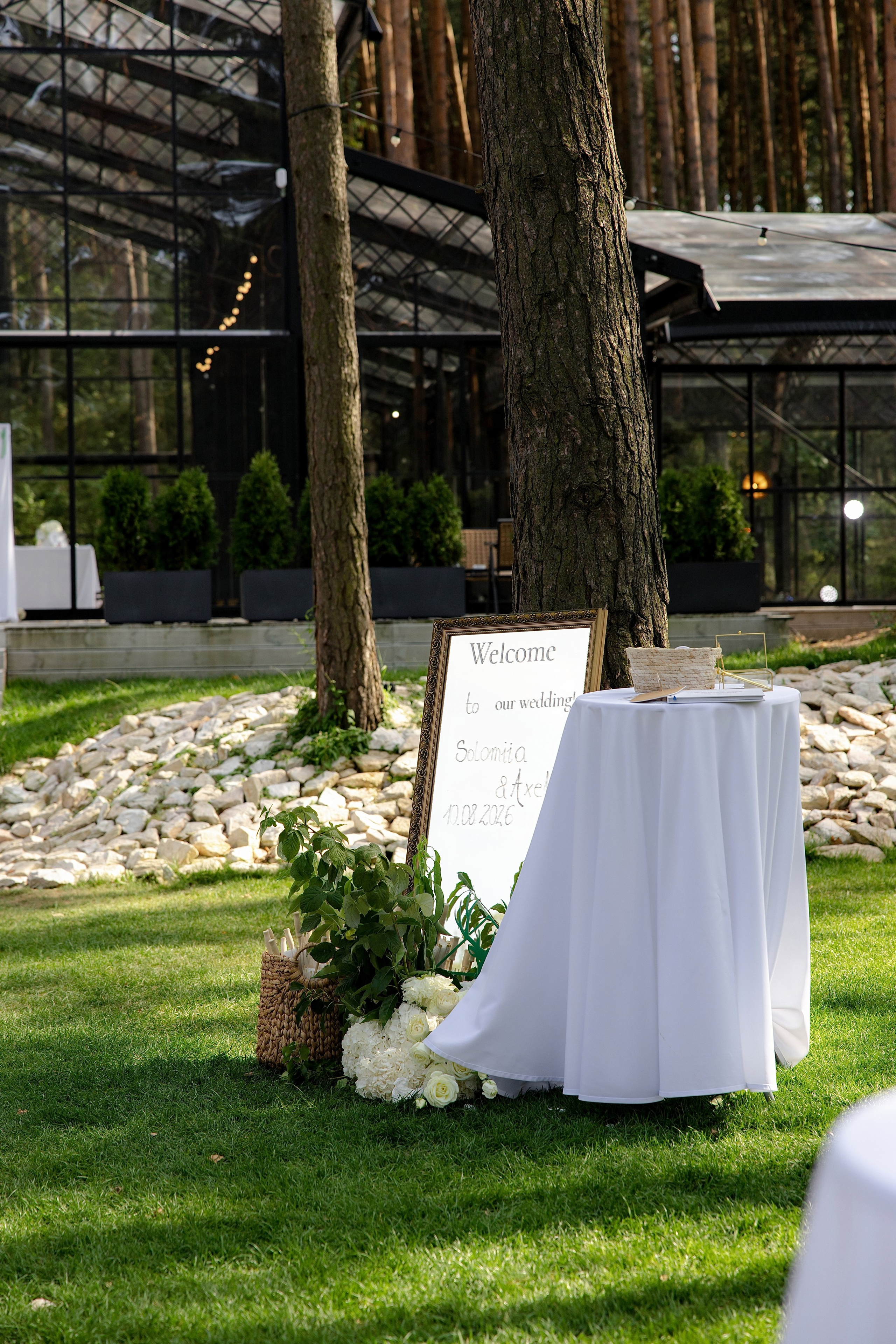 Solomia & Axel. Wedding and family photographer in Krakow Yana Klymova