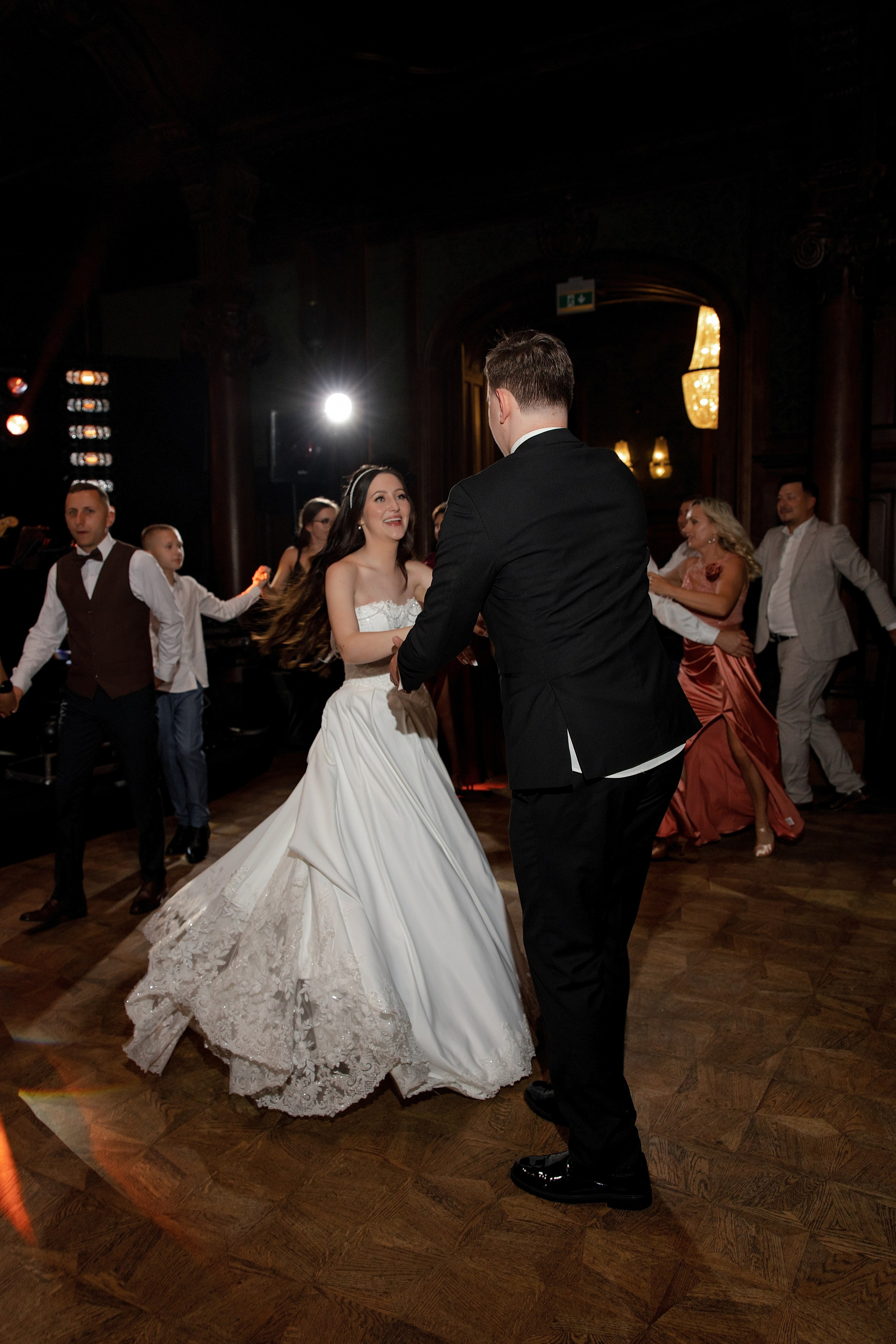 Beige & Maciek. Wedding and family photographer in Krakow Yana Klymova