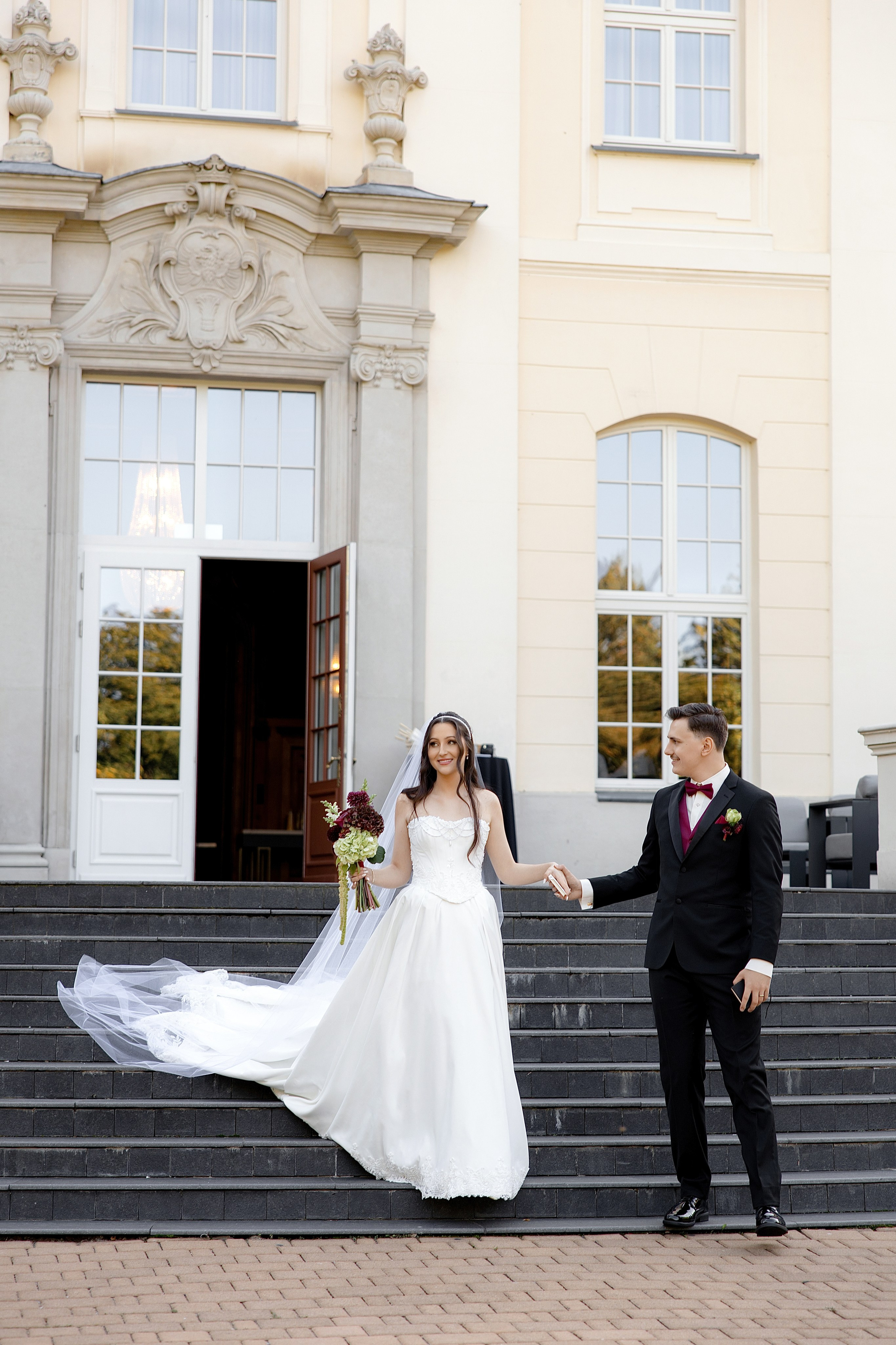 Beige & Maciek. Wedding and family photographer in Krakow Yana Klymova