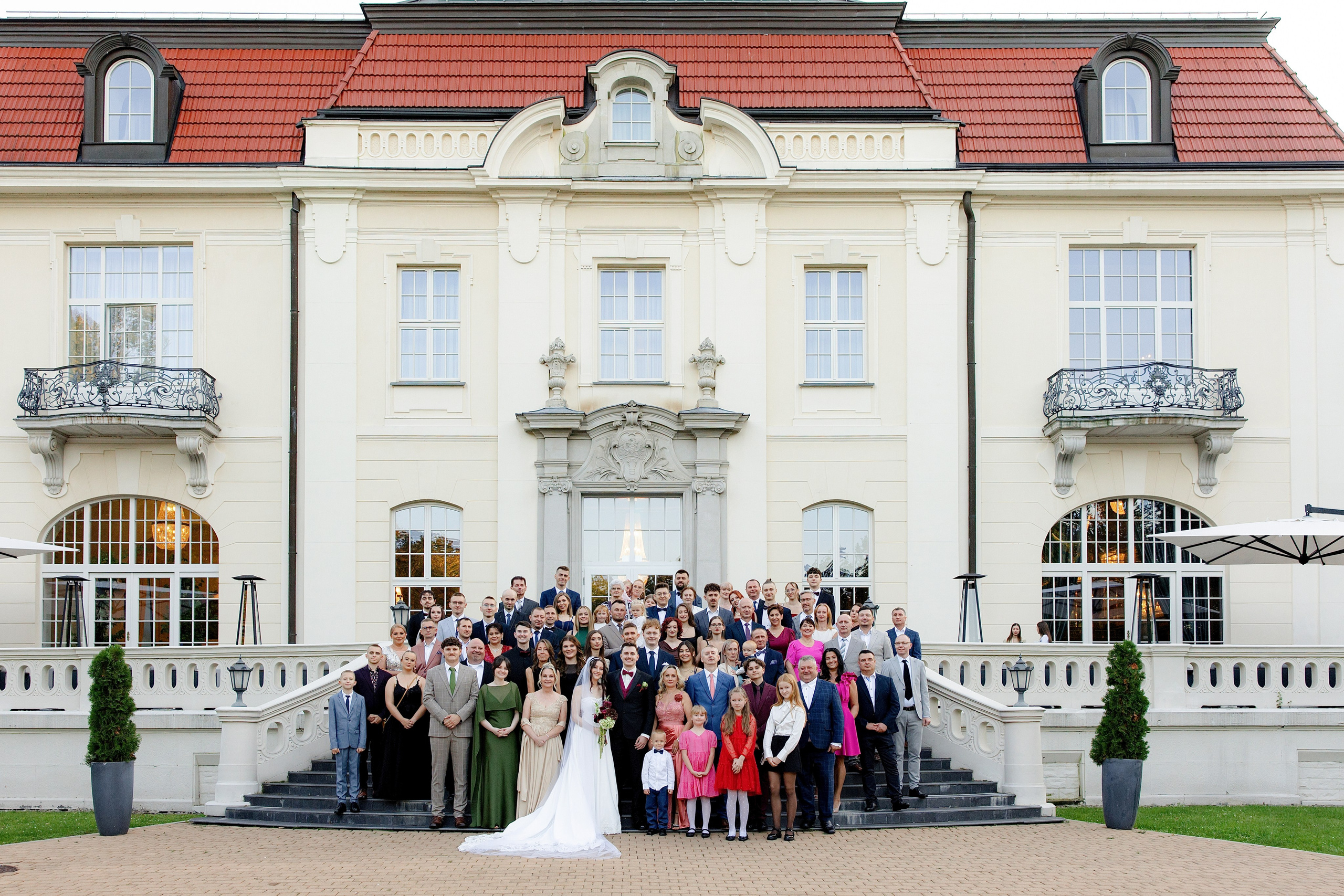 Beige & Maciek. Wedding and family photographer in Krakow Yana Klymova