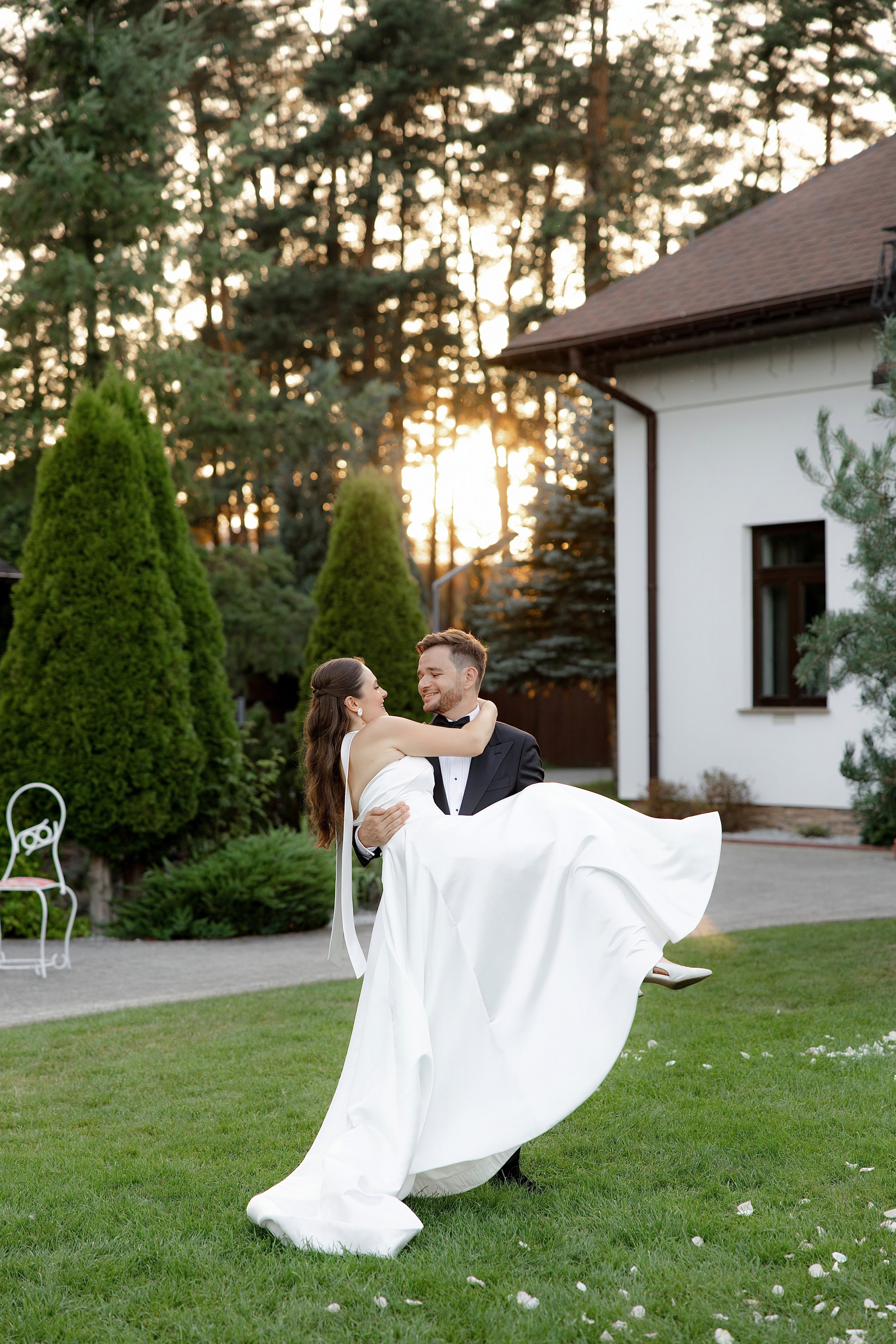 Solomia & Axel. Wedding and family photographer in Krakow Yana Klymova