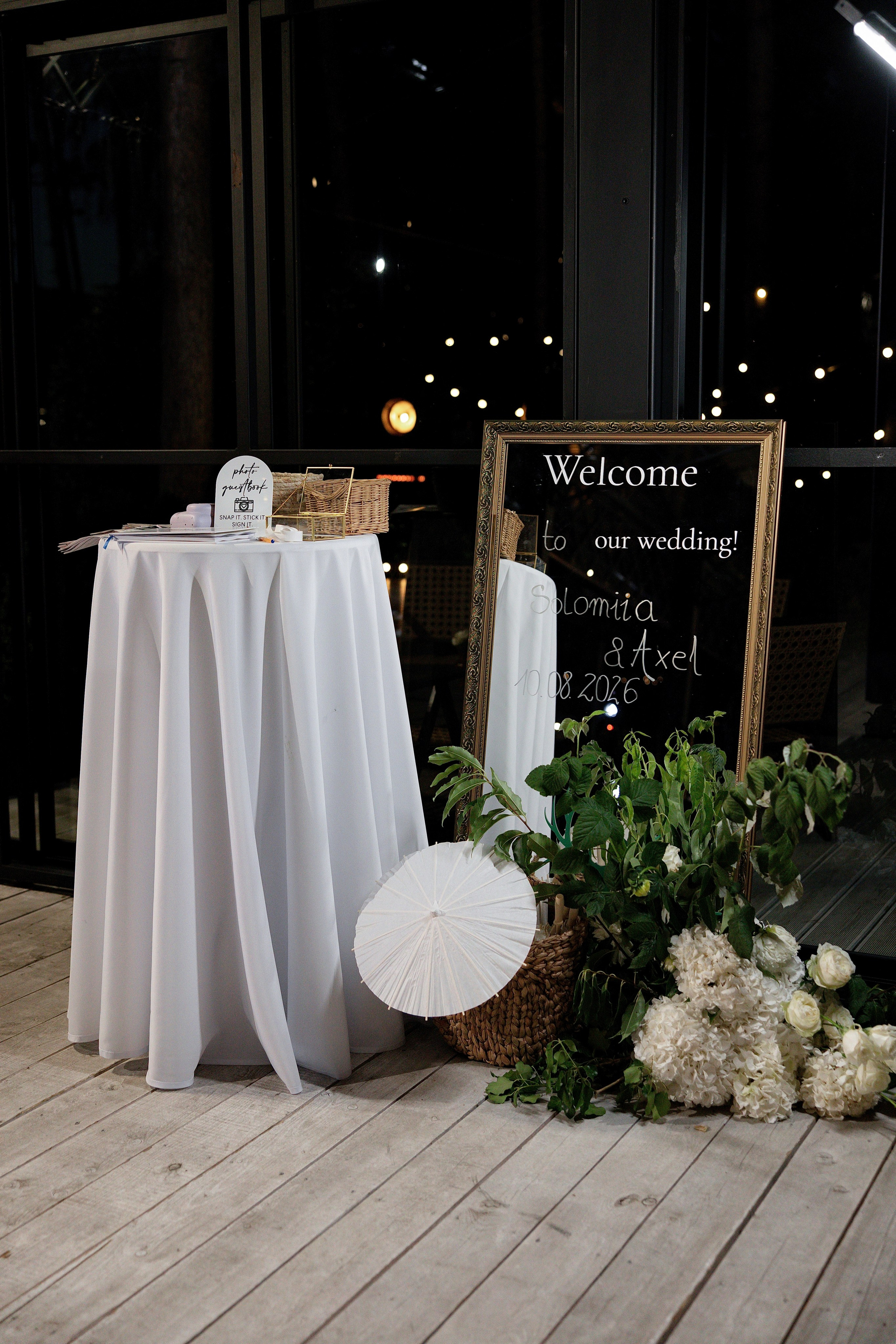 Solomia & Axel. Wedding and family photographer in Krakow Yana Klymova