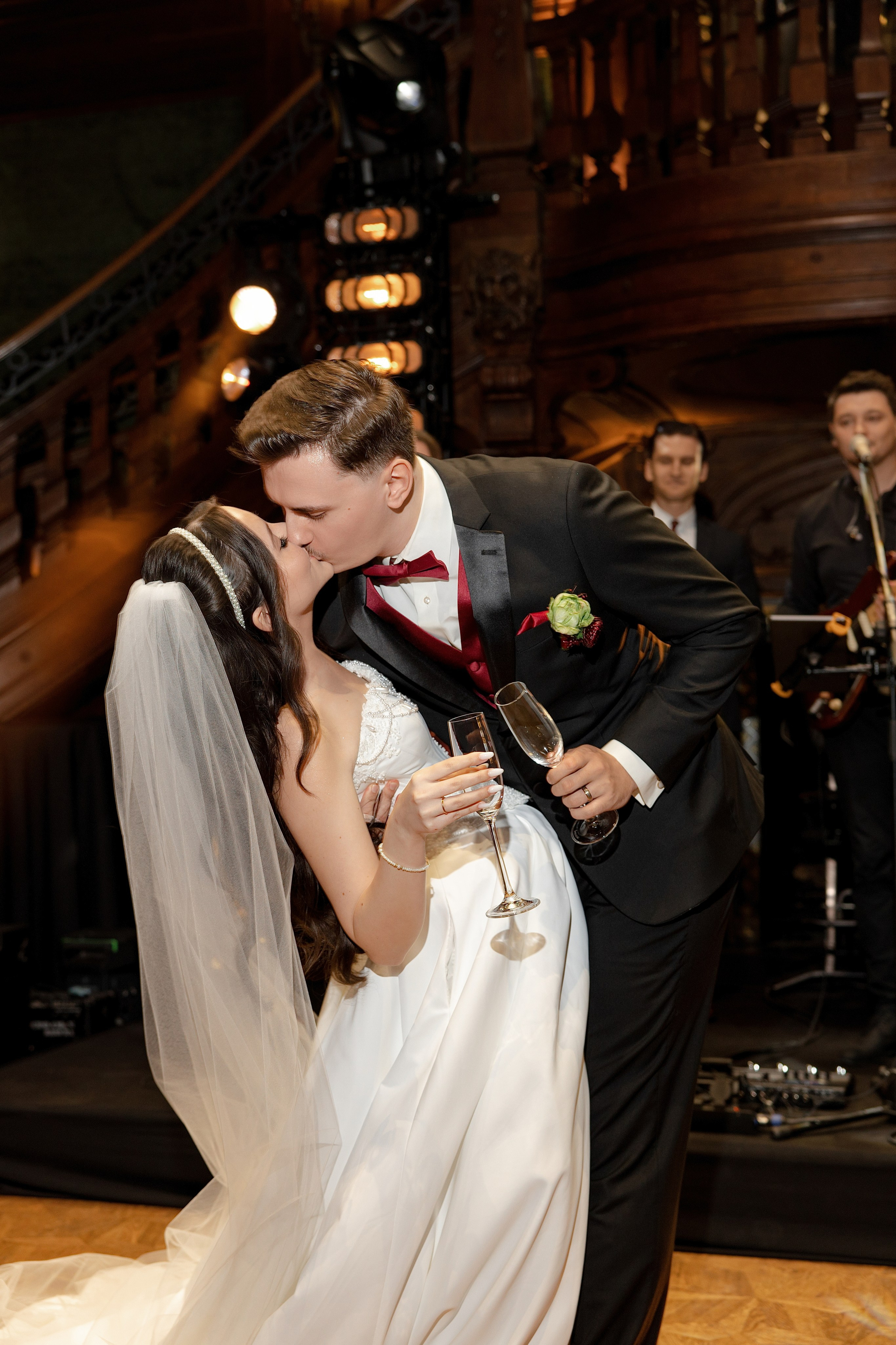Beige & Maciek. Wedding and family photographer in Krakow Yana Klymova