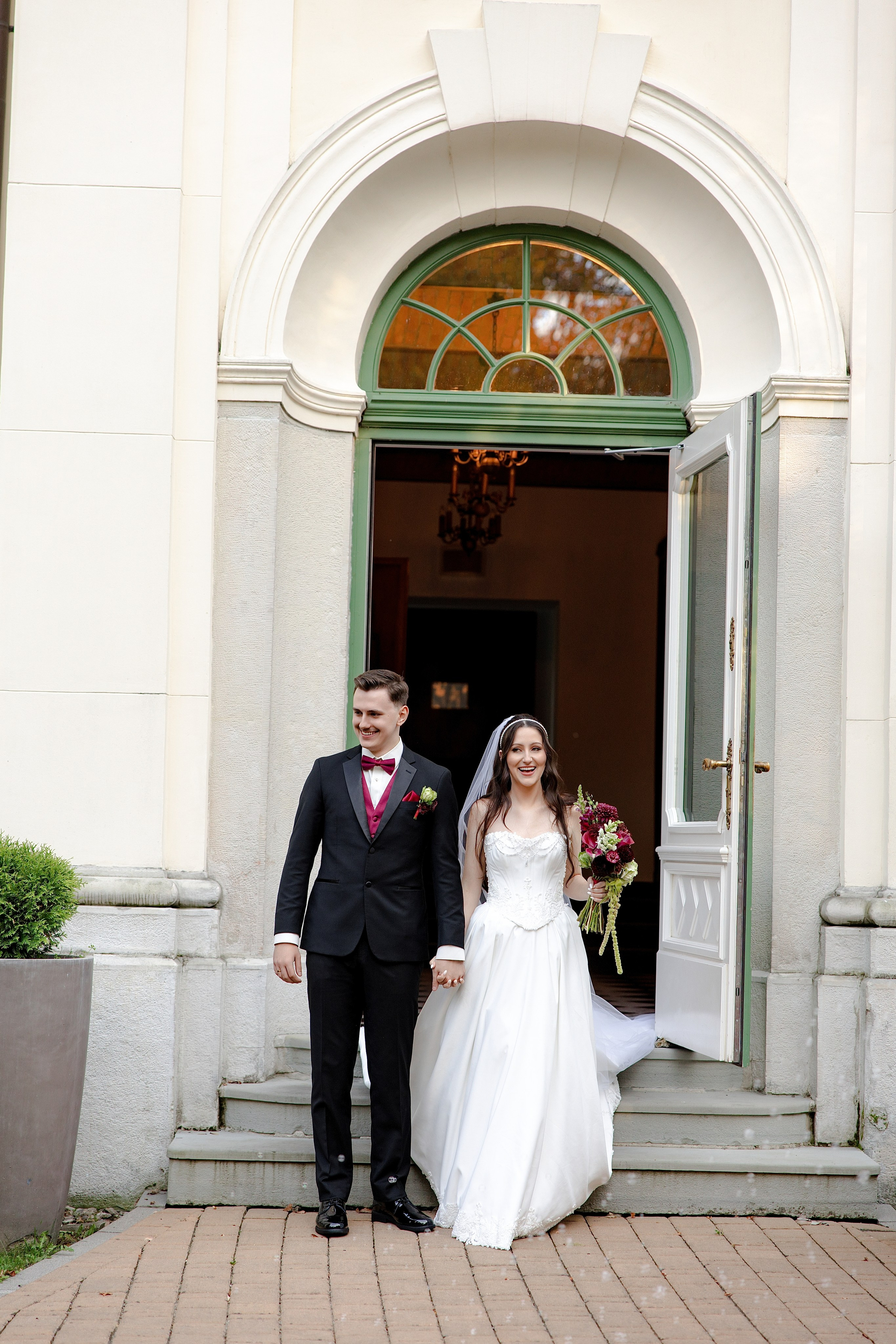 Beige & Maciek. Wedding and family photographer in Krakow Yana Klymova