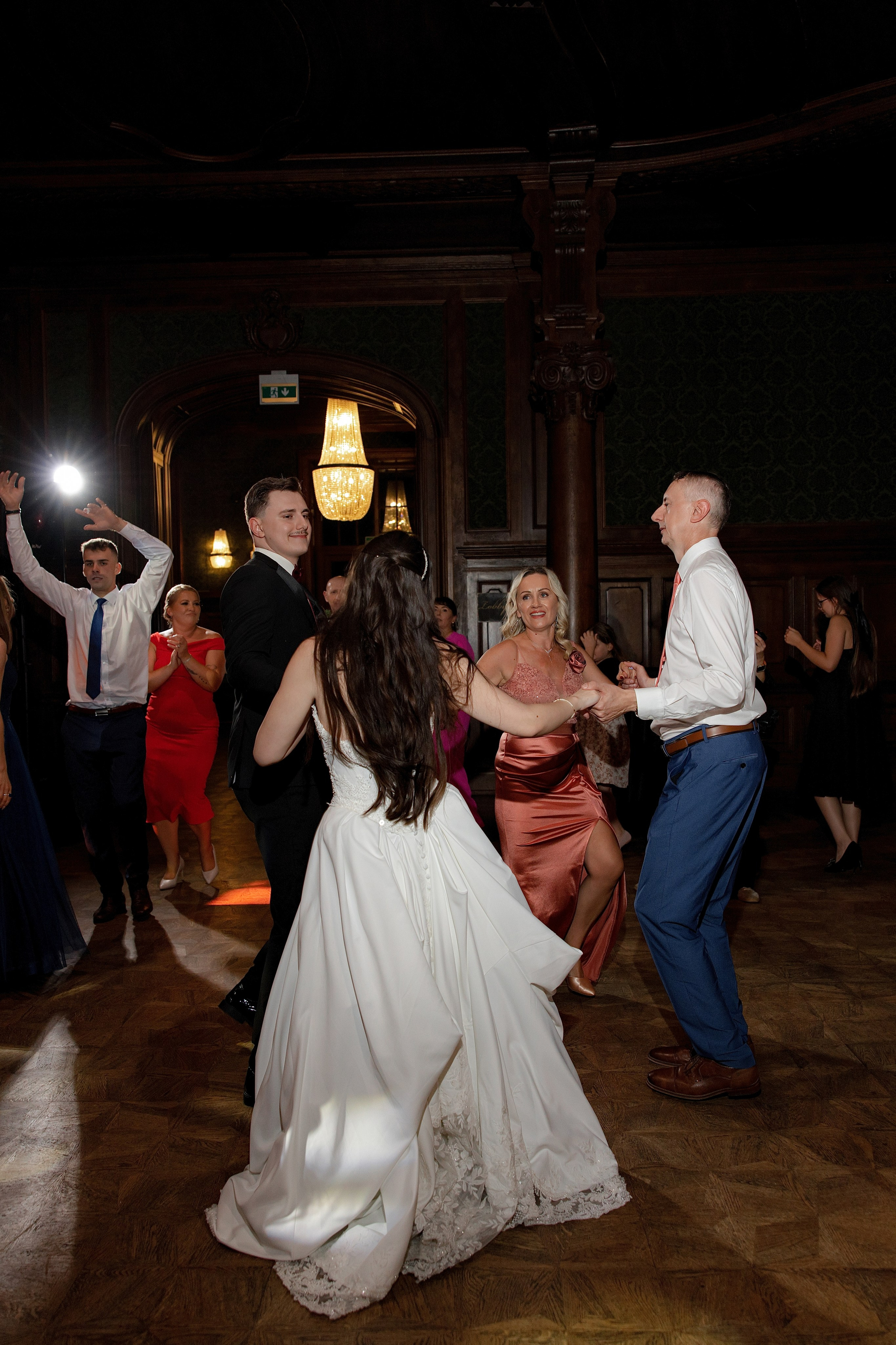 Beige & Maciek. Wedding and family photographer in Krakow Yana Klymova
