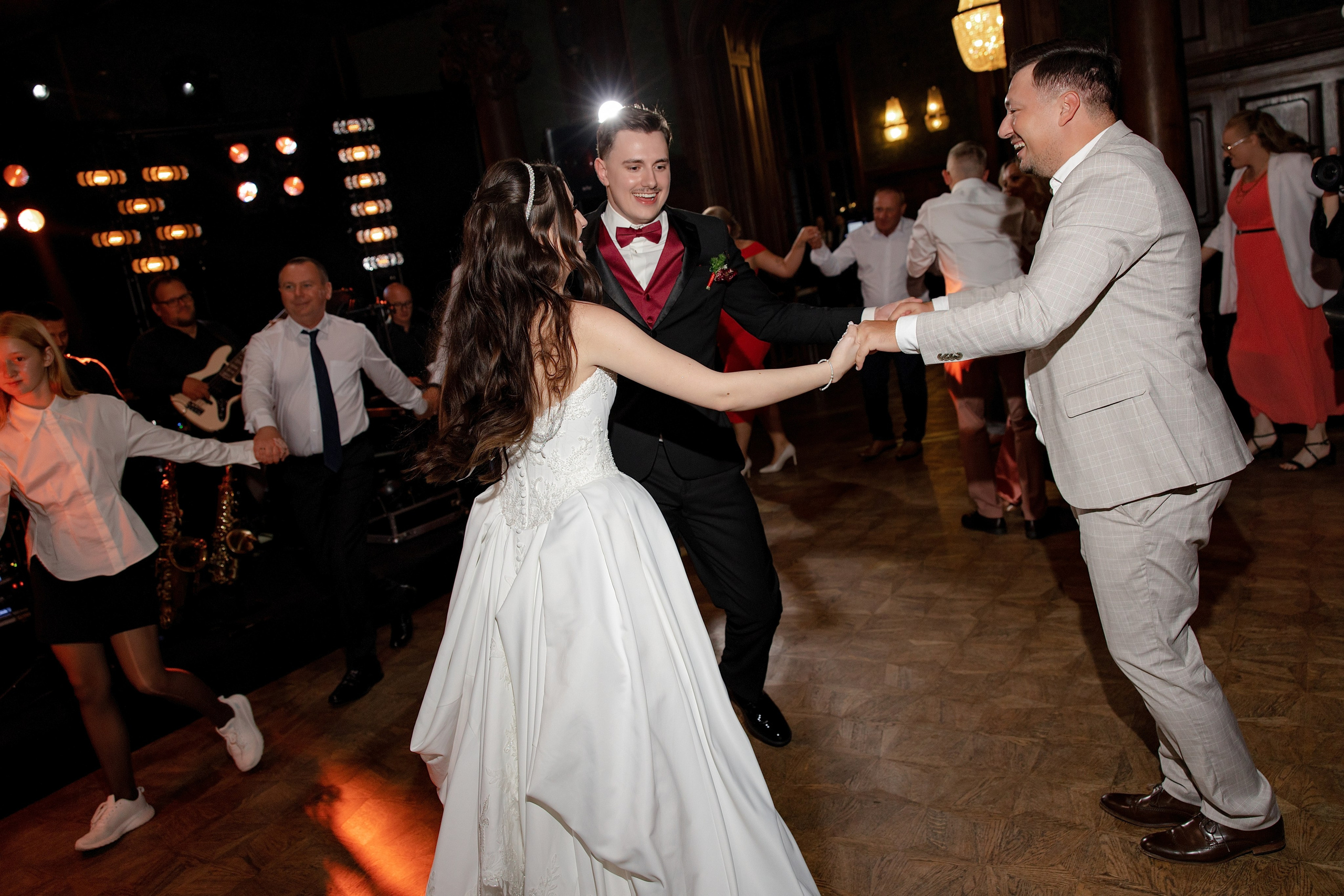 Beige & Maciek. Wedding and family photographer in Krakow Yana Klymova