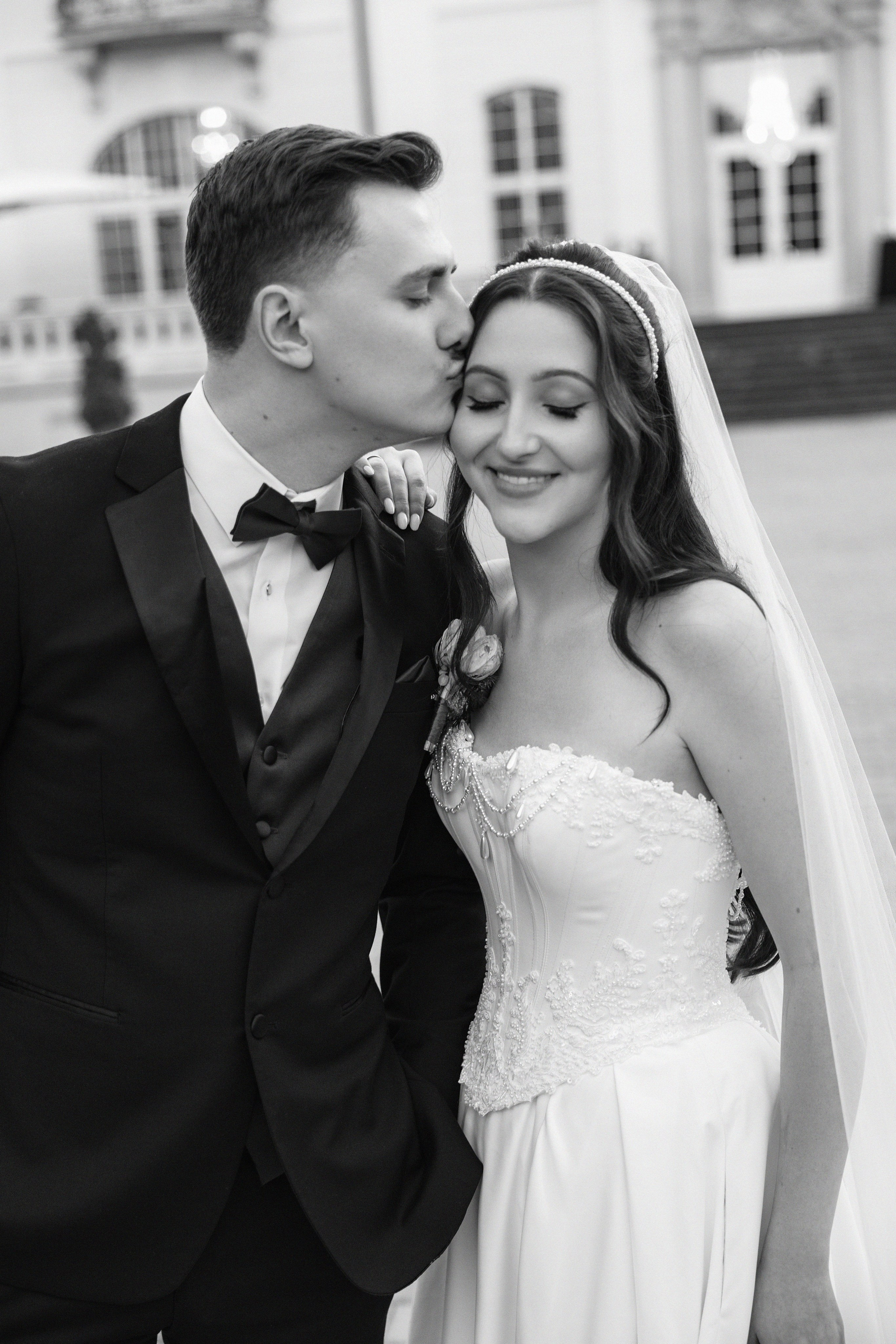 Beige & Maciek. Wedding and family photographer in Krakow Yana Klymova