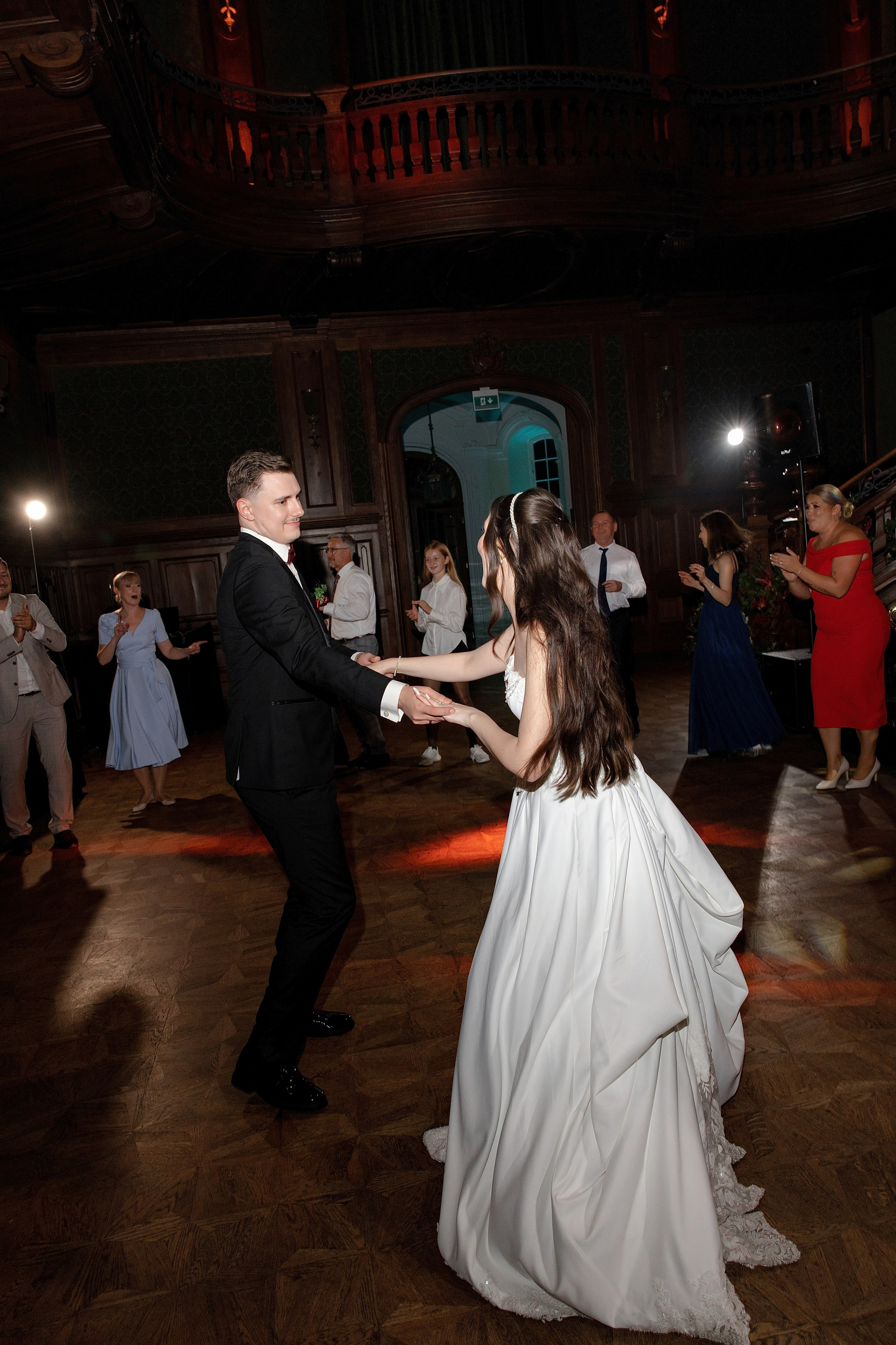 Beige & Maciek. Wedding and family photographer in Krakow Yana Klymova