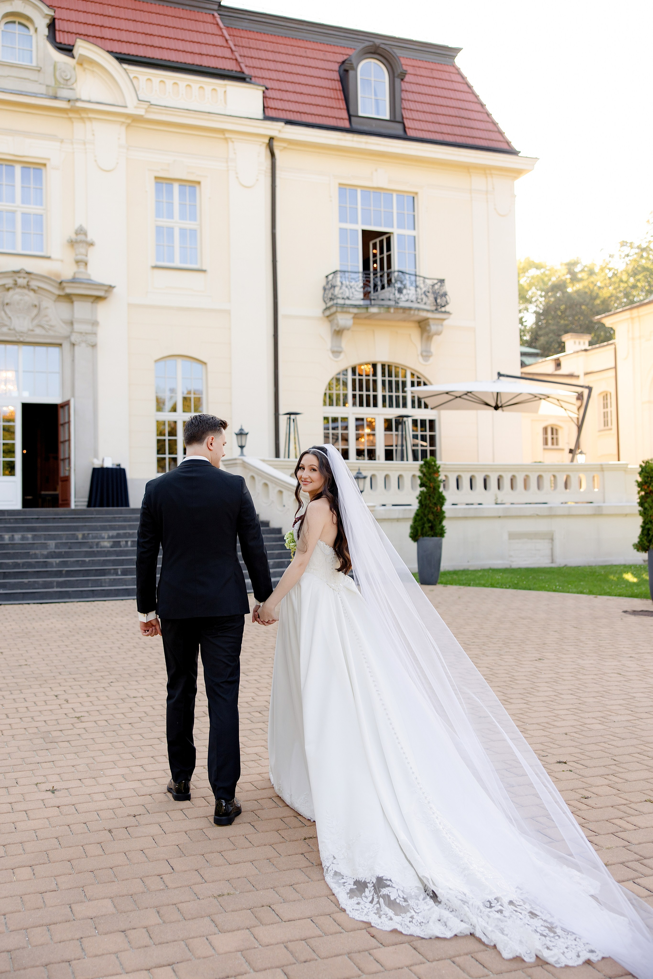 Beige & Maciek. Wedding and family photographer in Krakow Yana Klymova